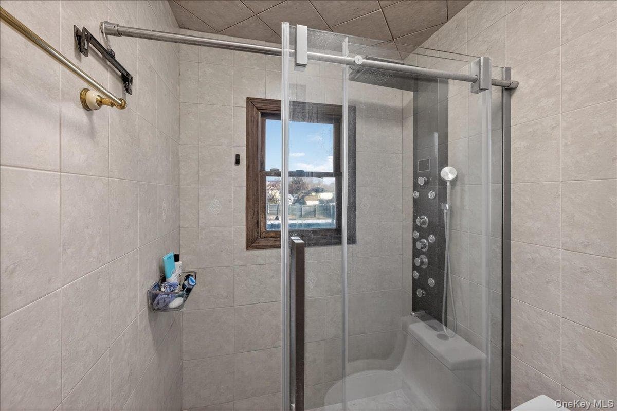 528 Lockwood Drive thumbnail 10