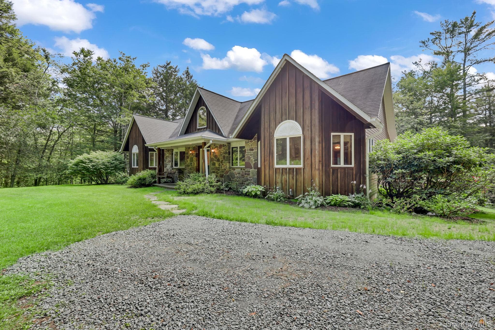 2735 Denning Road thumbnail 42