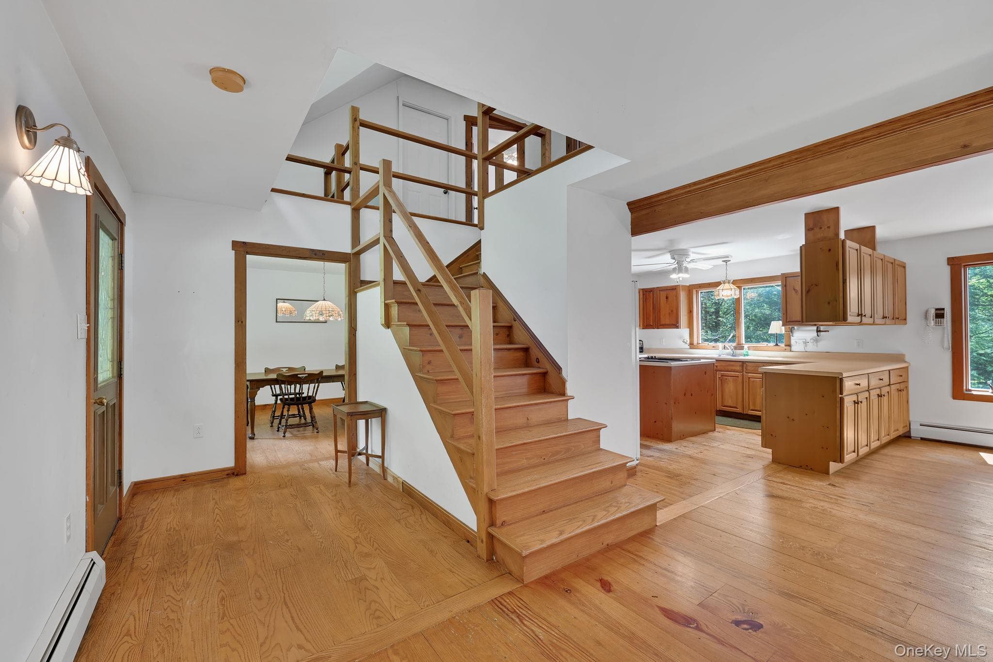 2735 Denning Road thumbnail 18