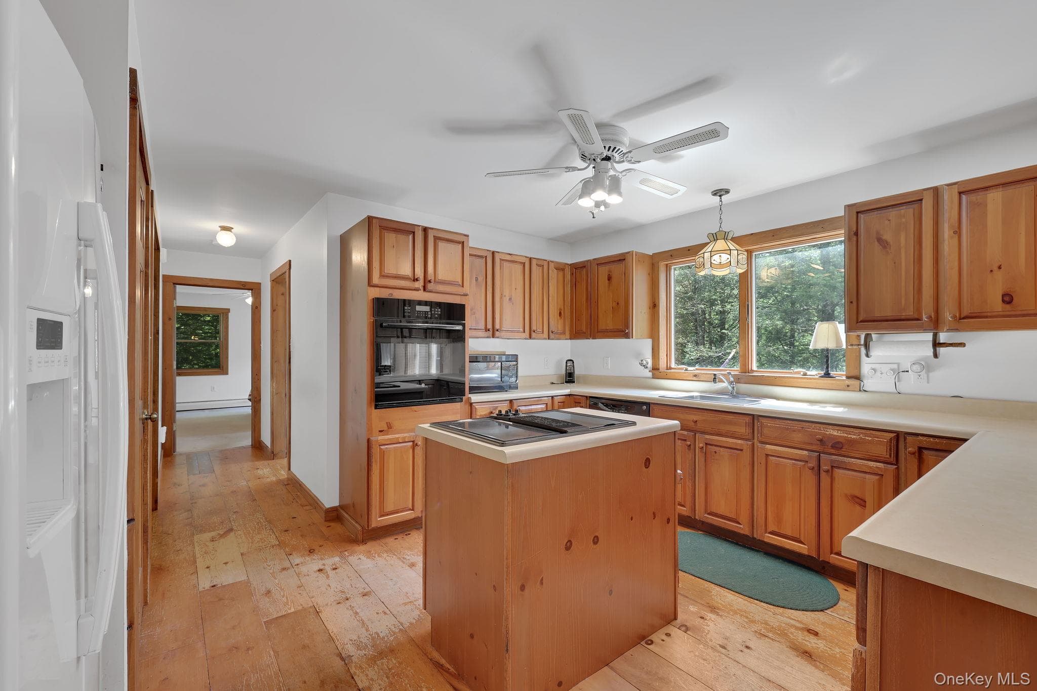 2735 Denning Road thumbnail 9