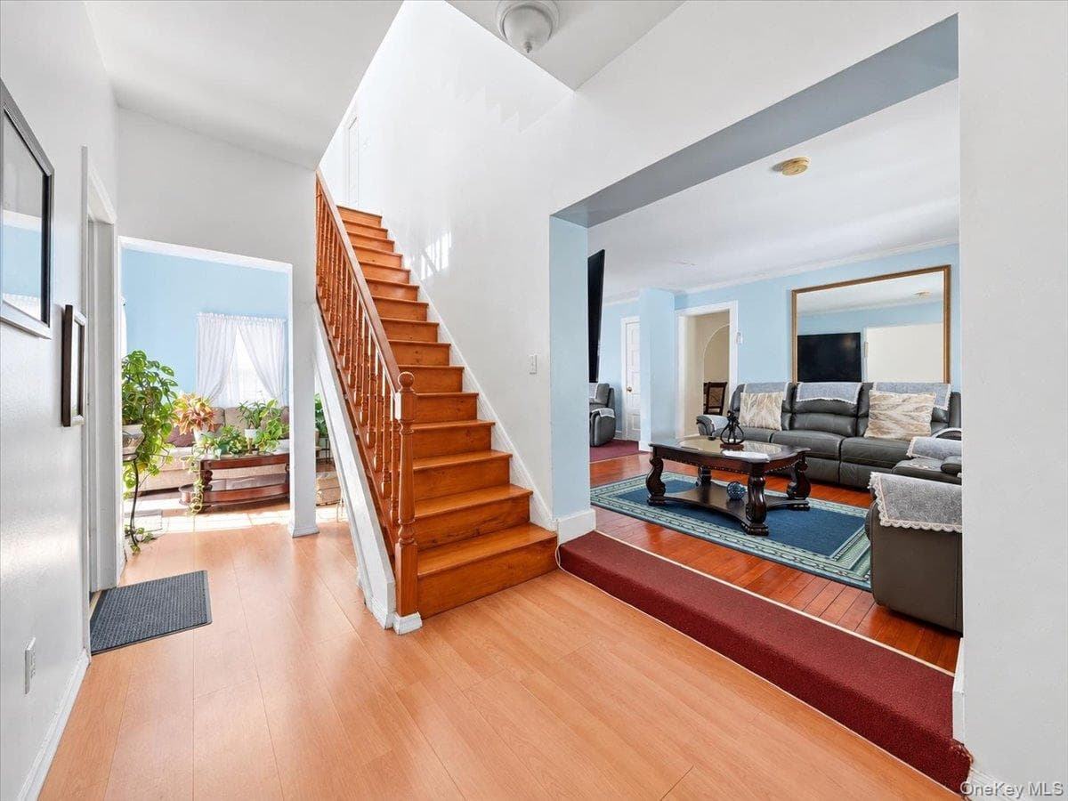 289 E Sidney Avenue thumbnail 5