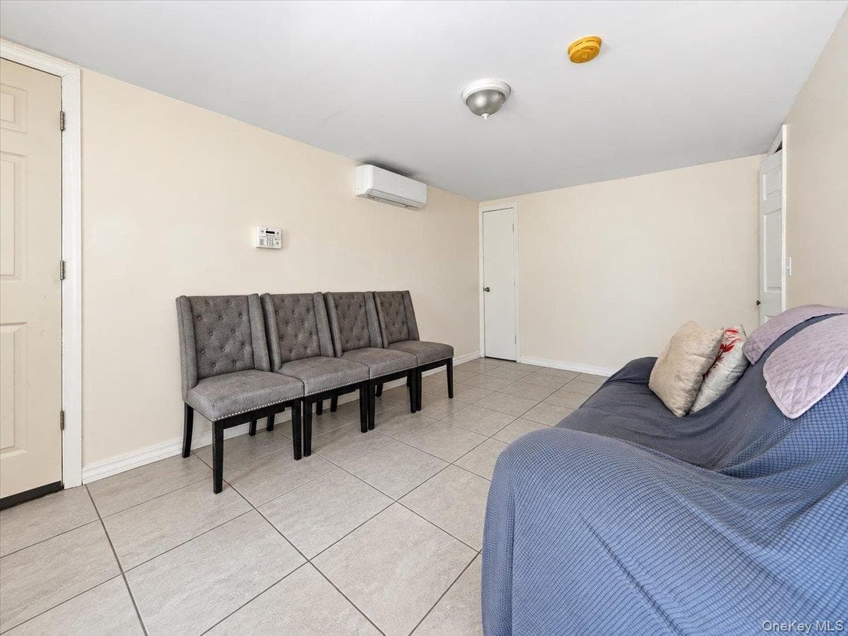 289 E Sidney Avenue thumbnail 32