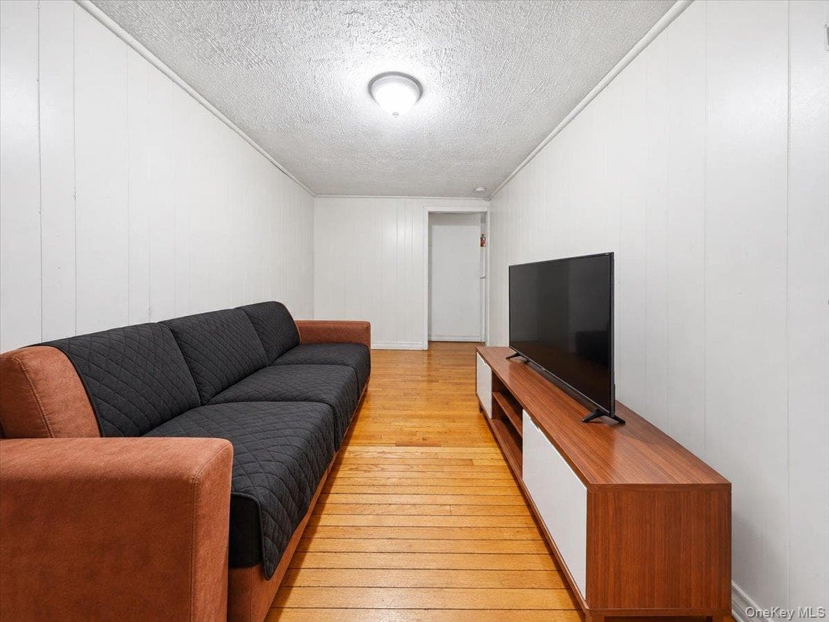 289 E Sidney Avenue thumbnail 27