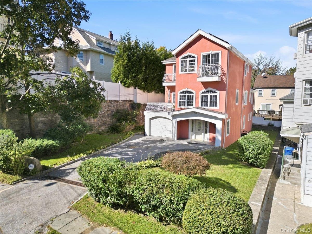 289 E Sidney Avenue thumbnail 3