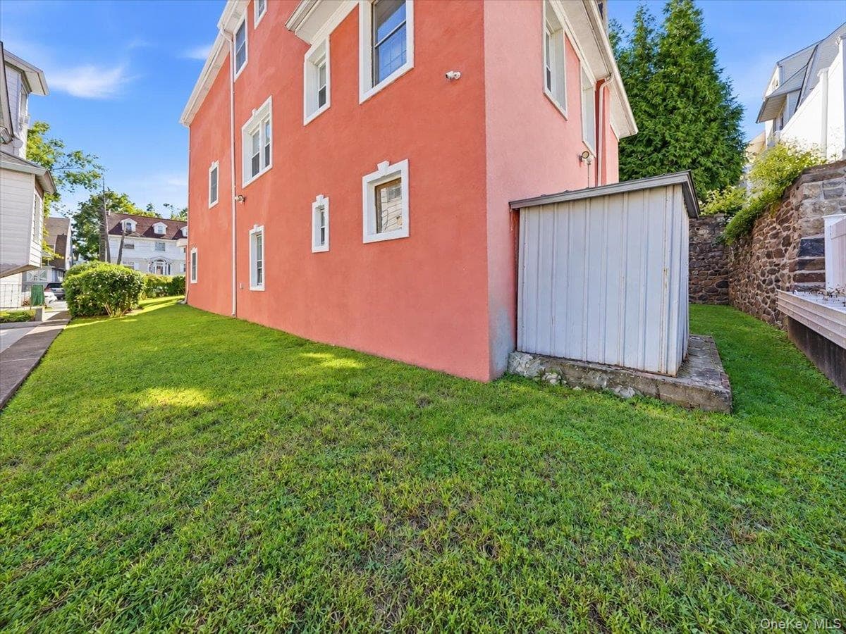 289 E Sidney Avenue thumbnail 39
