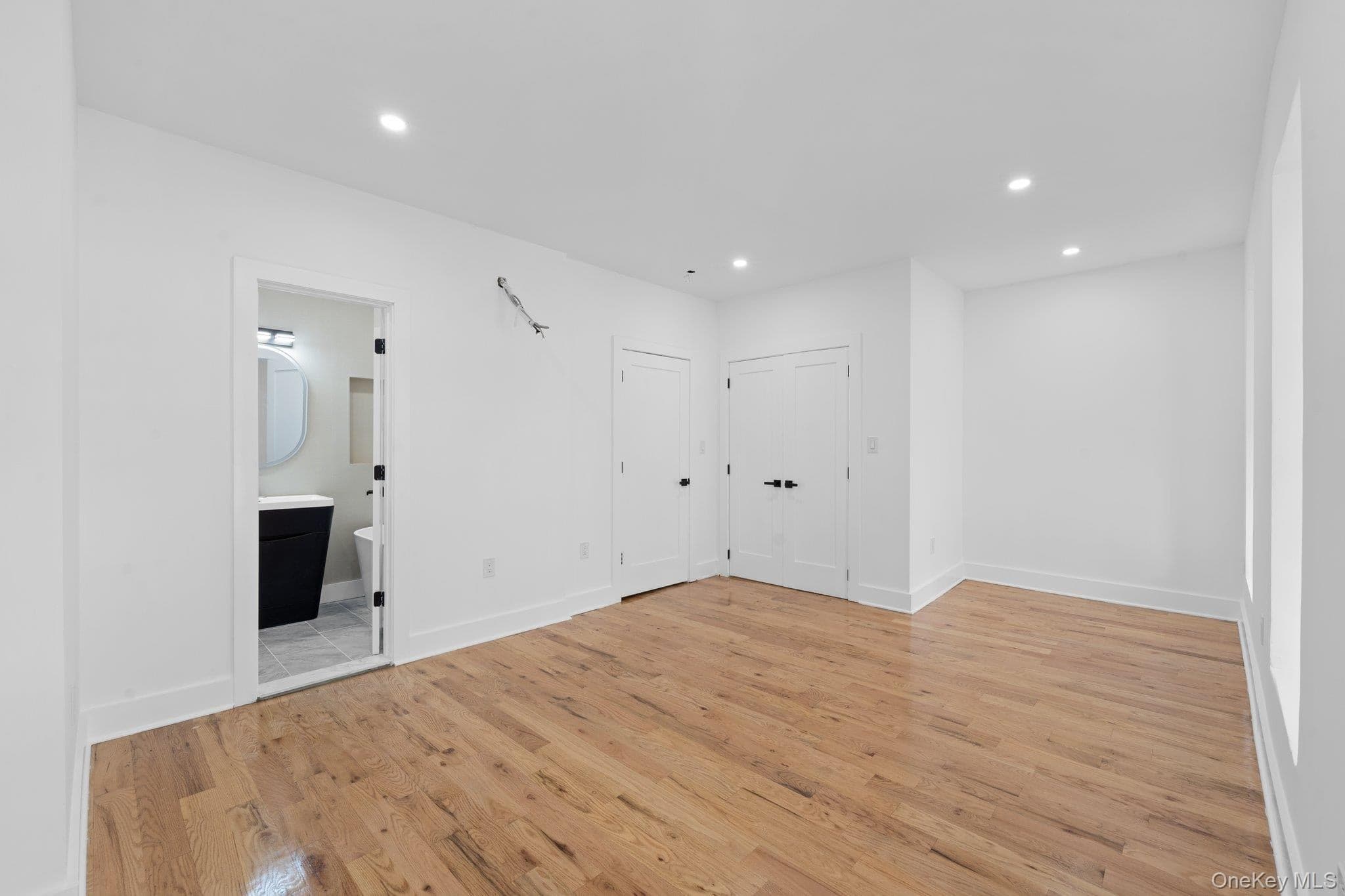 614 Madison Street thumbnail 8