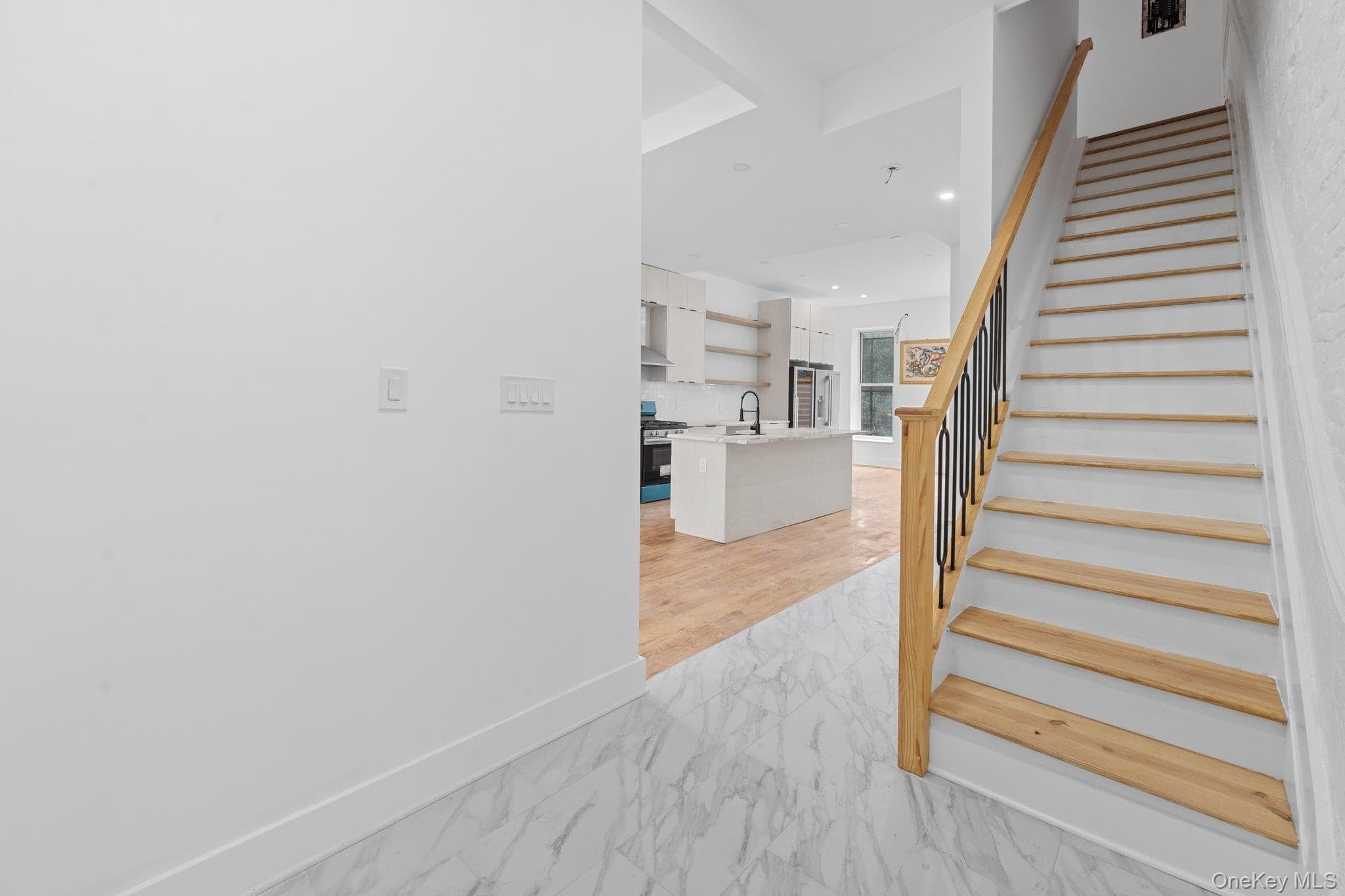 614 Madison Street thumbnail 3
