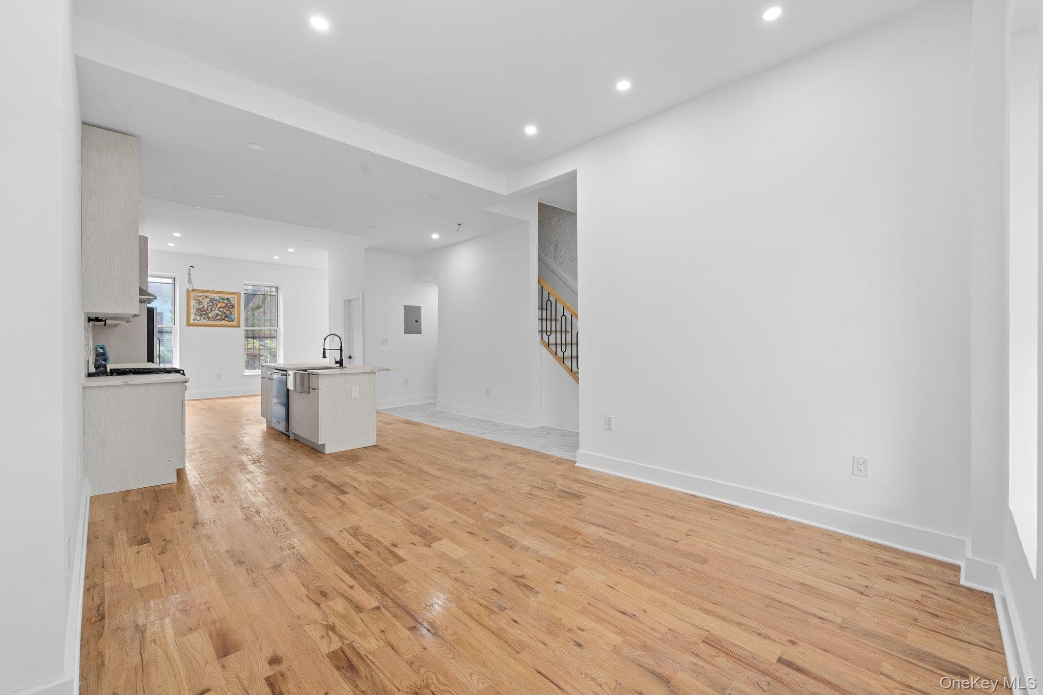 614 Madison Street thumbnail 4