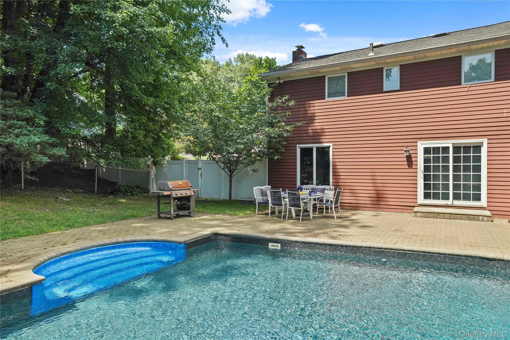 16 Stephens Drive thumbnail 14