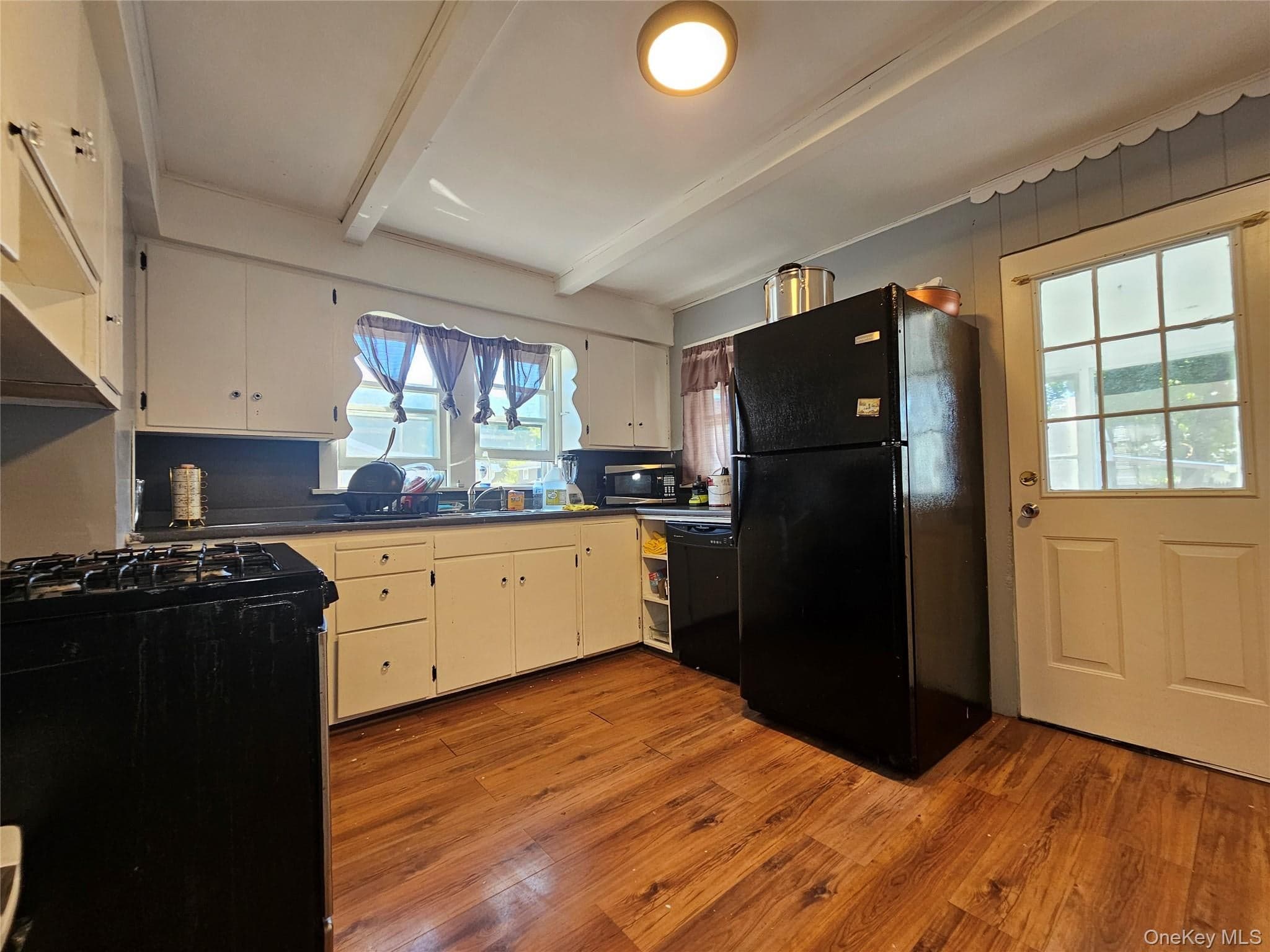11 Willard Street thumbnail 12