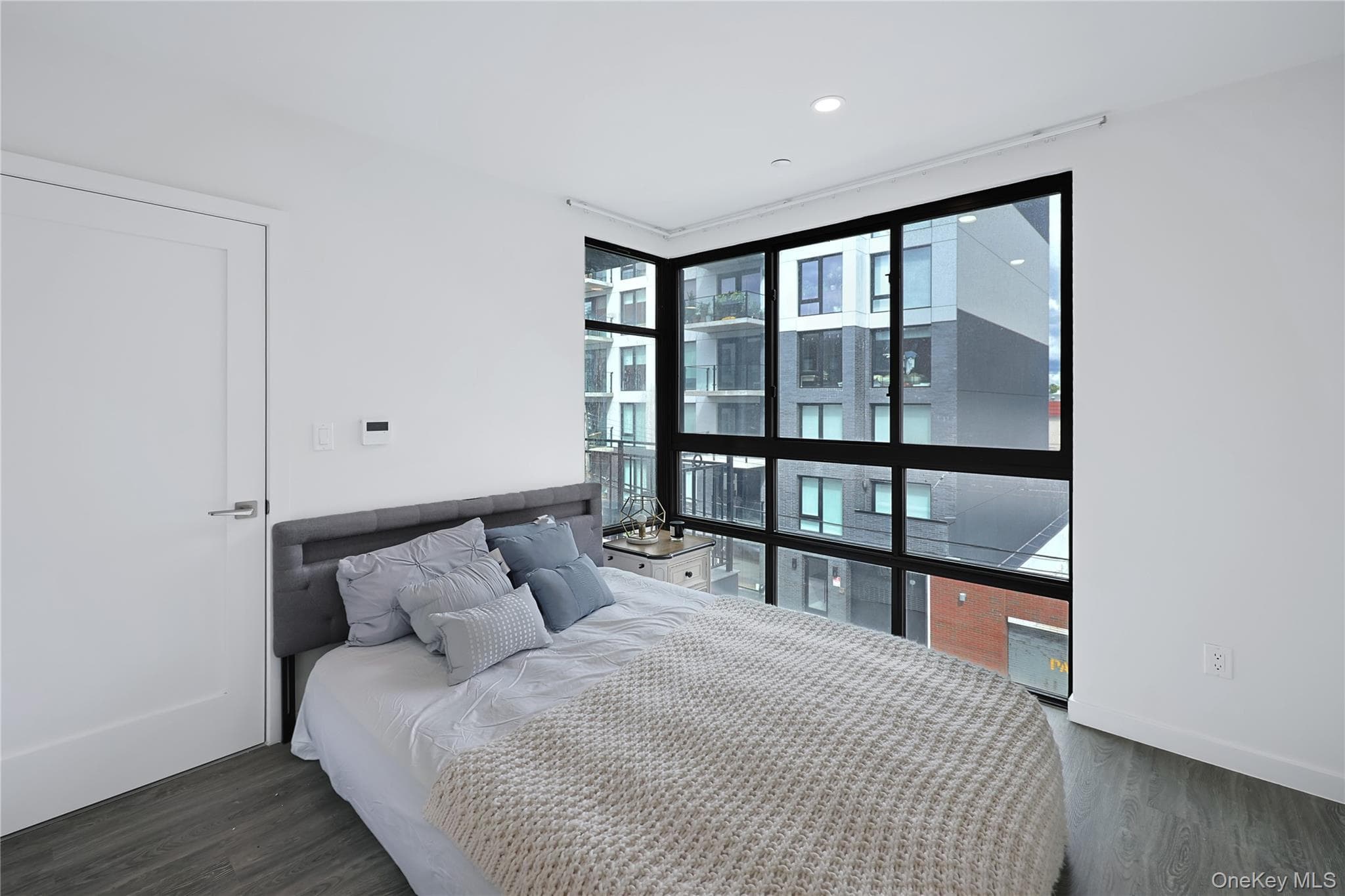 43-30 52nd Street Unit: 3B thumbnail 7