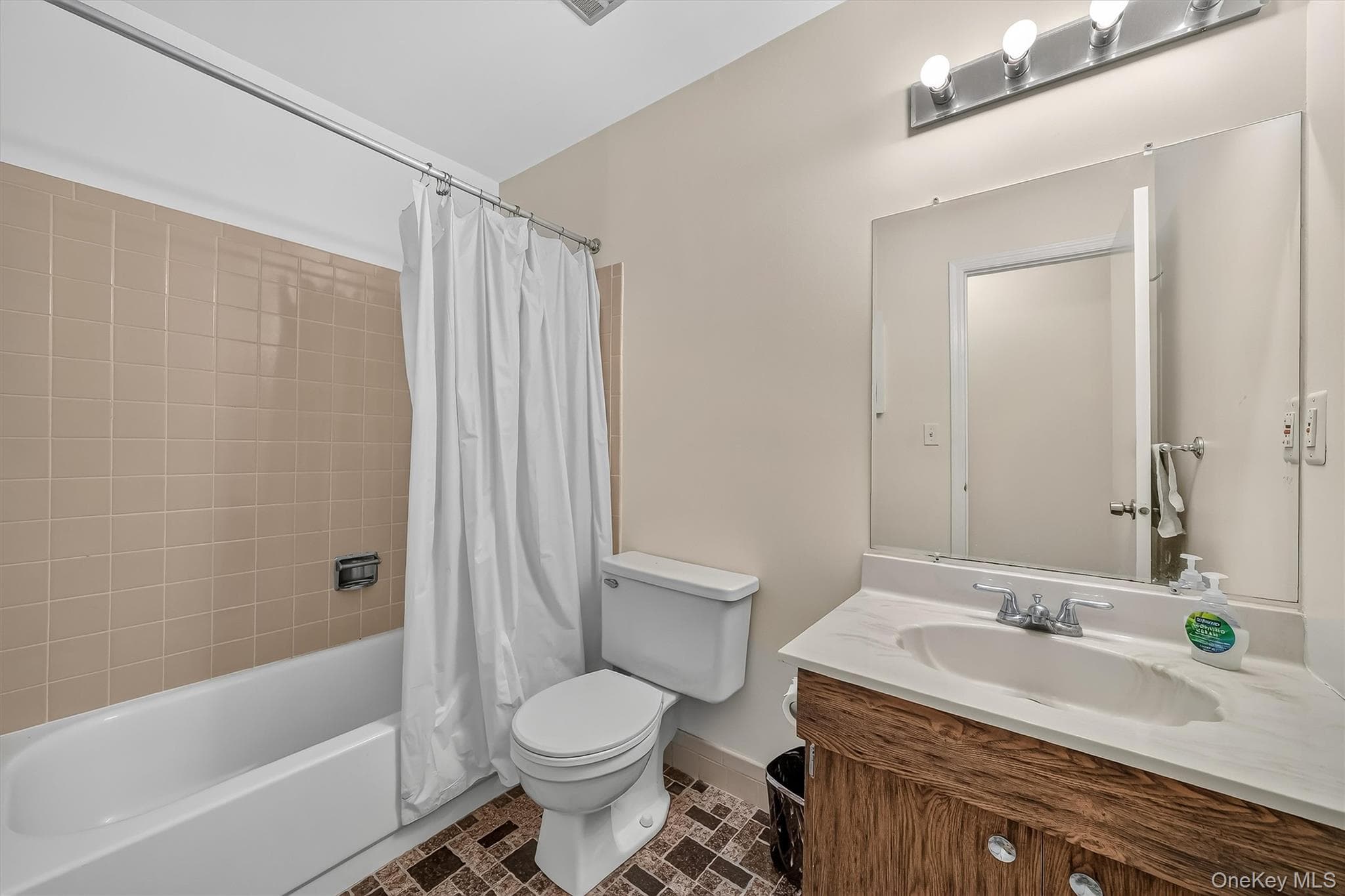 38 Milford Lane Unit: 5D thumbnail 22