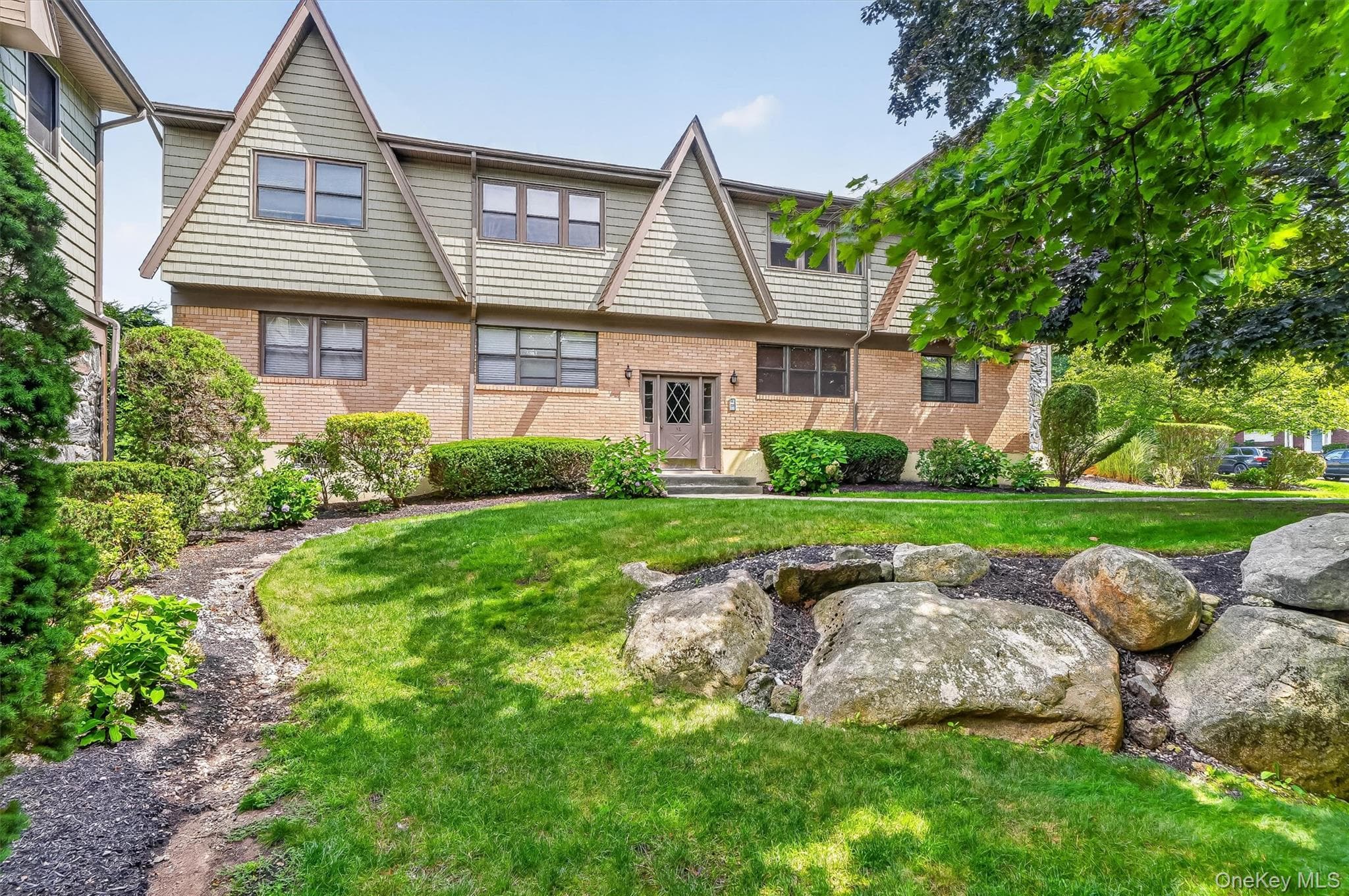 38 Milford Lane Unit: 5D photo 1