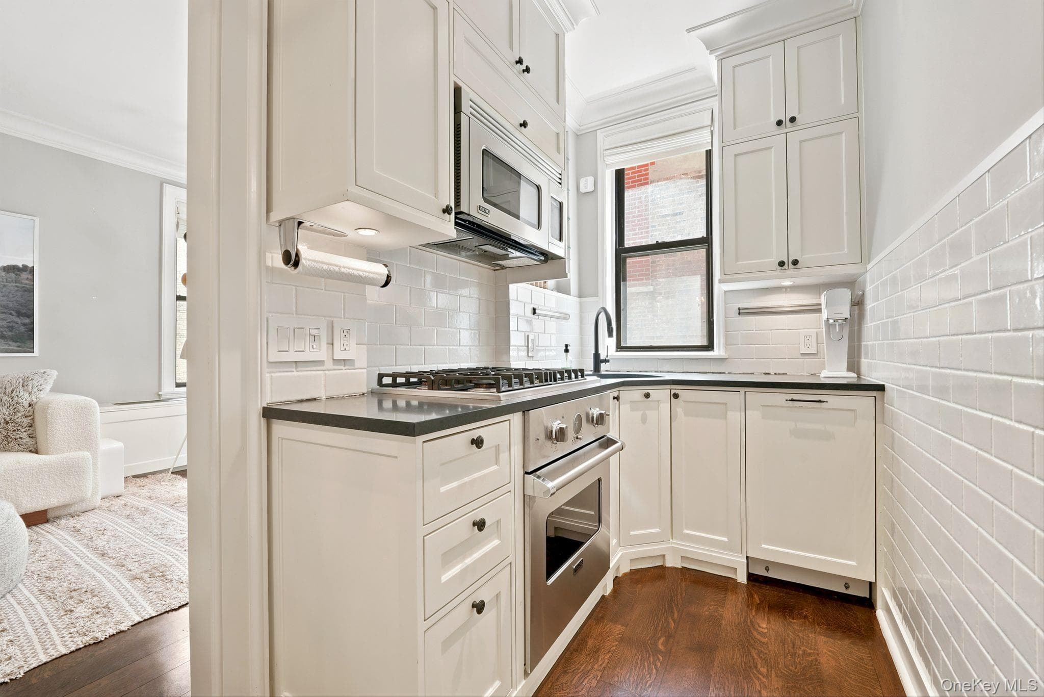 1361 Madison Avenue Unit: 6G thumbnail 17