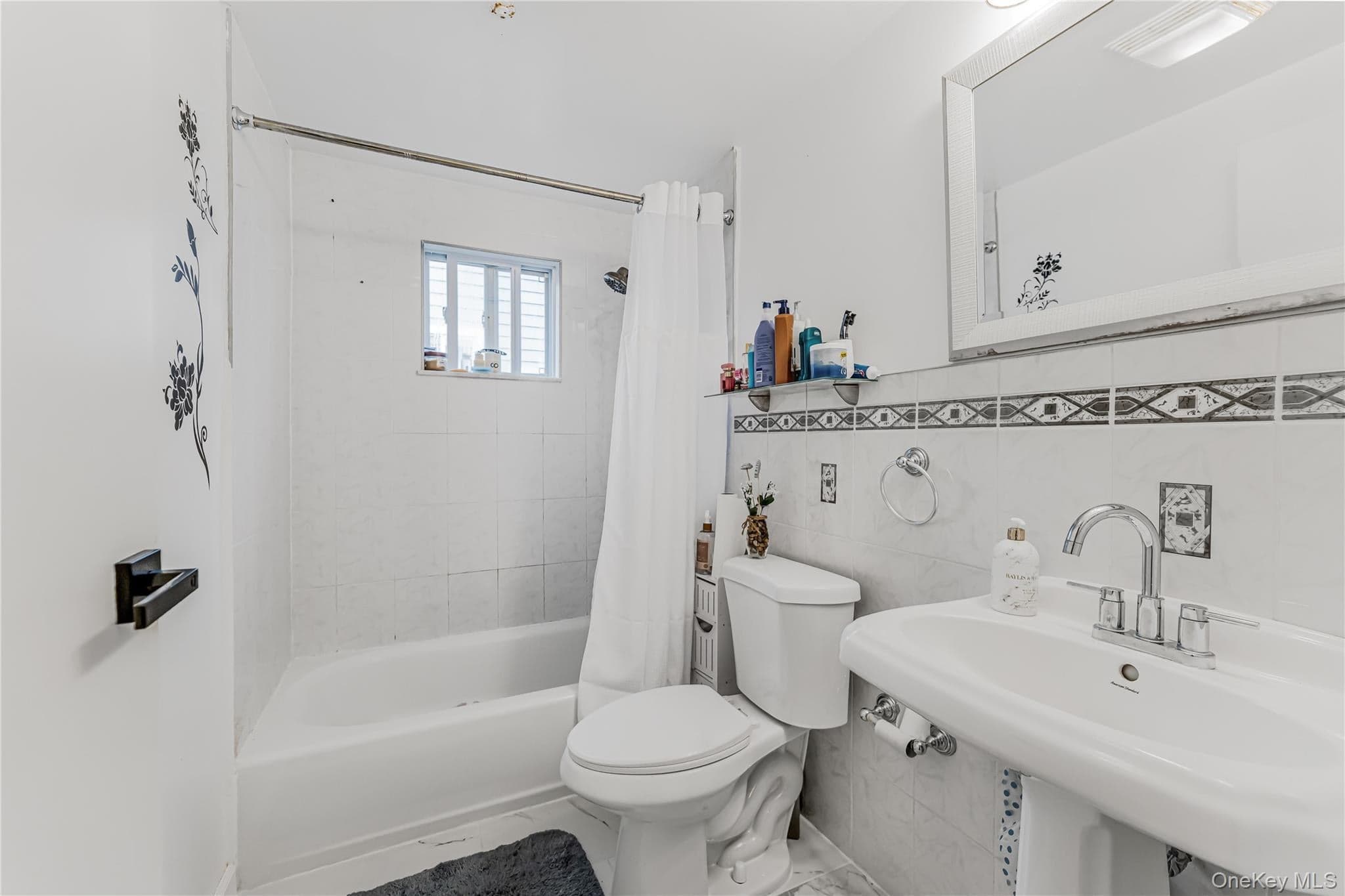 82 Riverdale Avenue thumbnail 10
