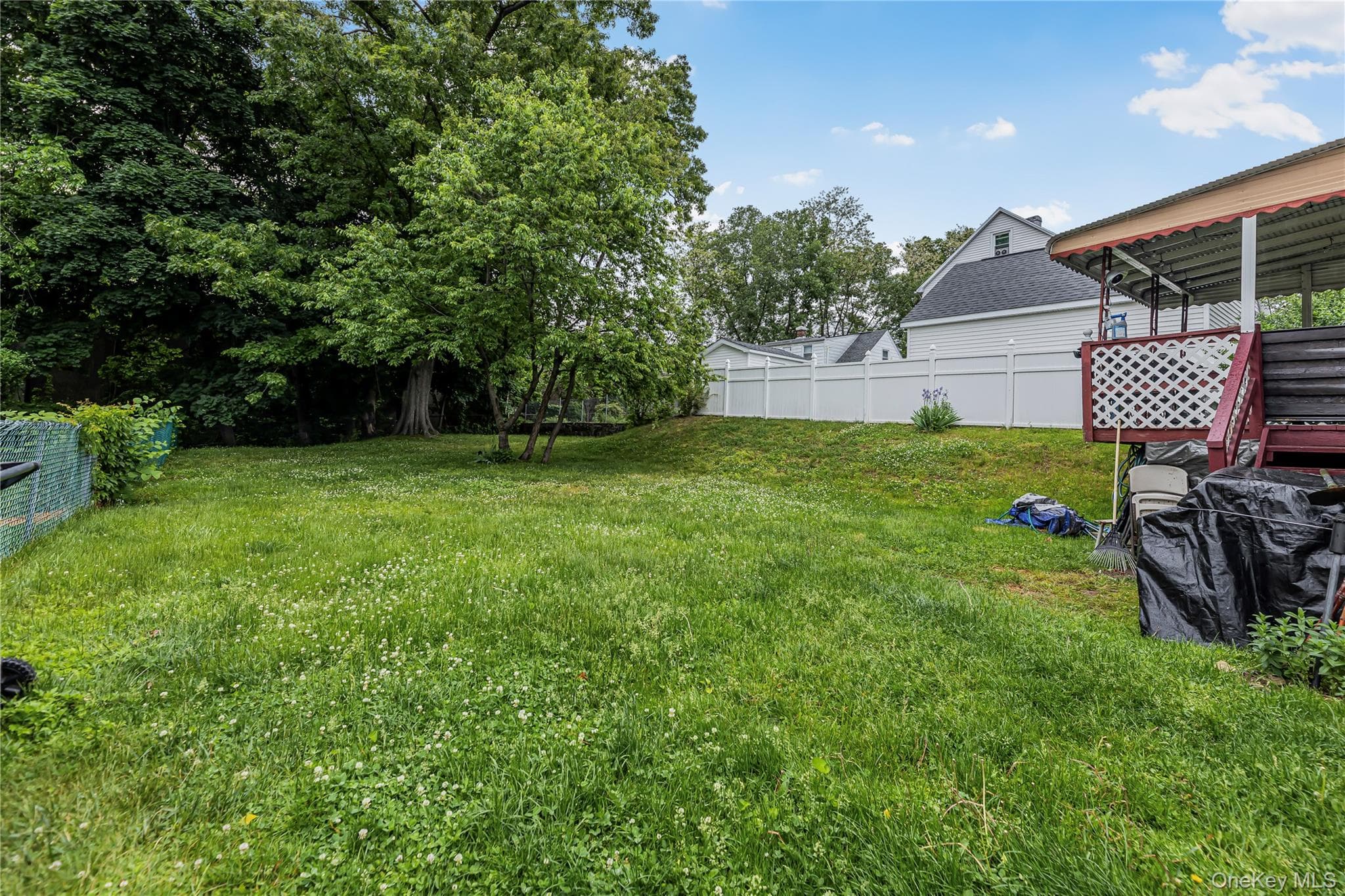 82 Riverdale Avenue thumbnail 20
