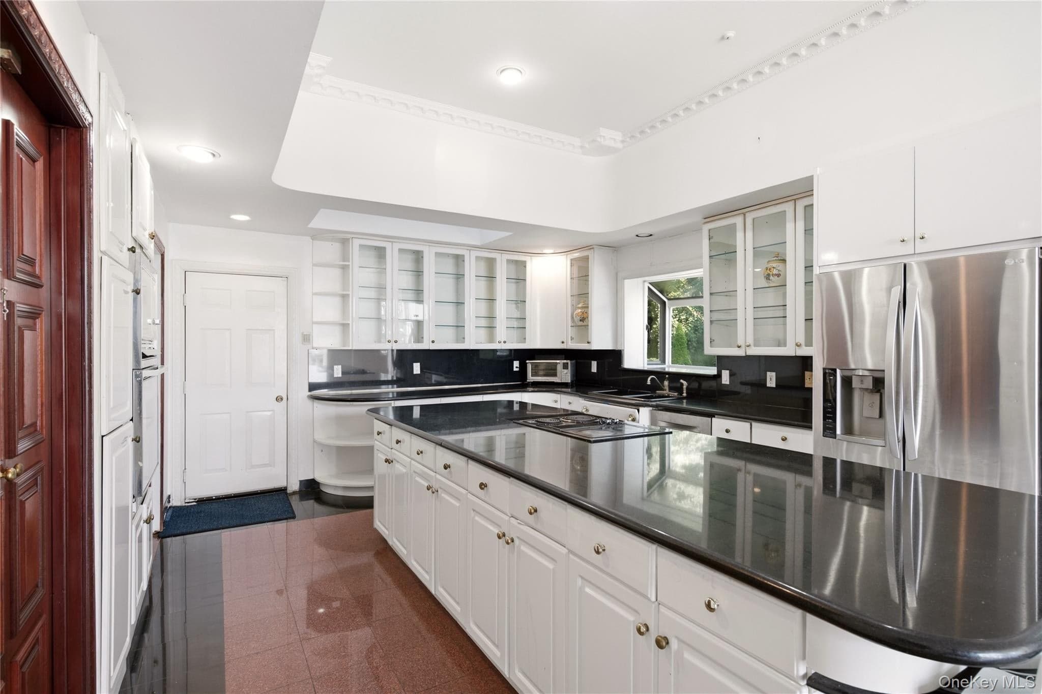 1007 W Shore Road thumbnail 17