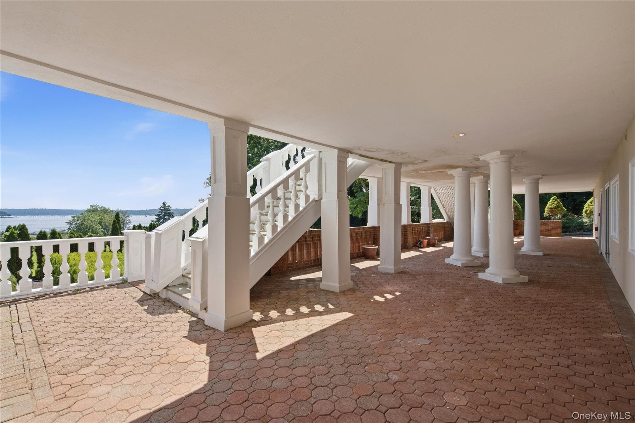 1007 W Shore Road thumbnail 42