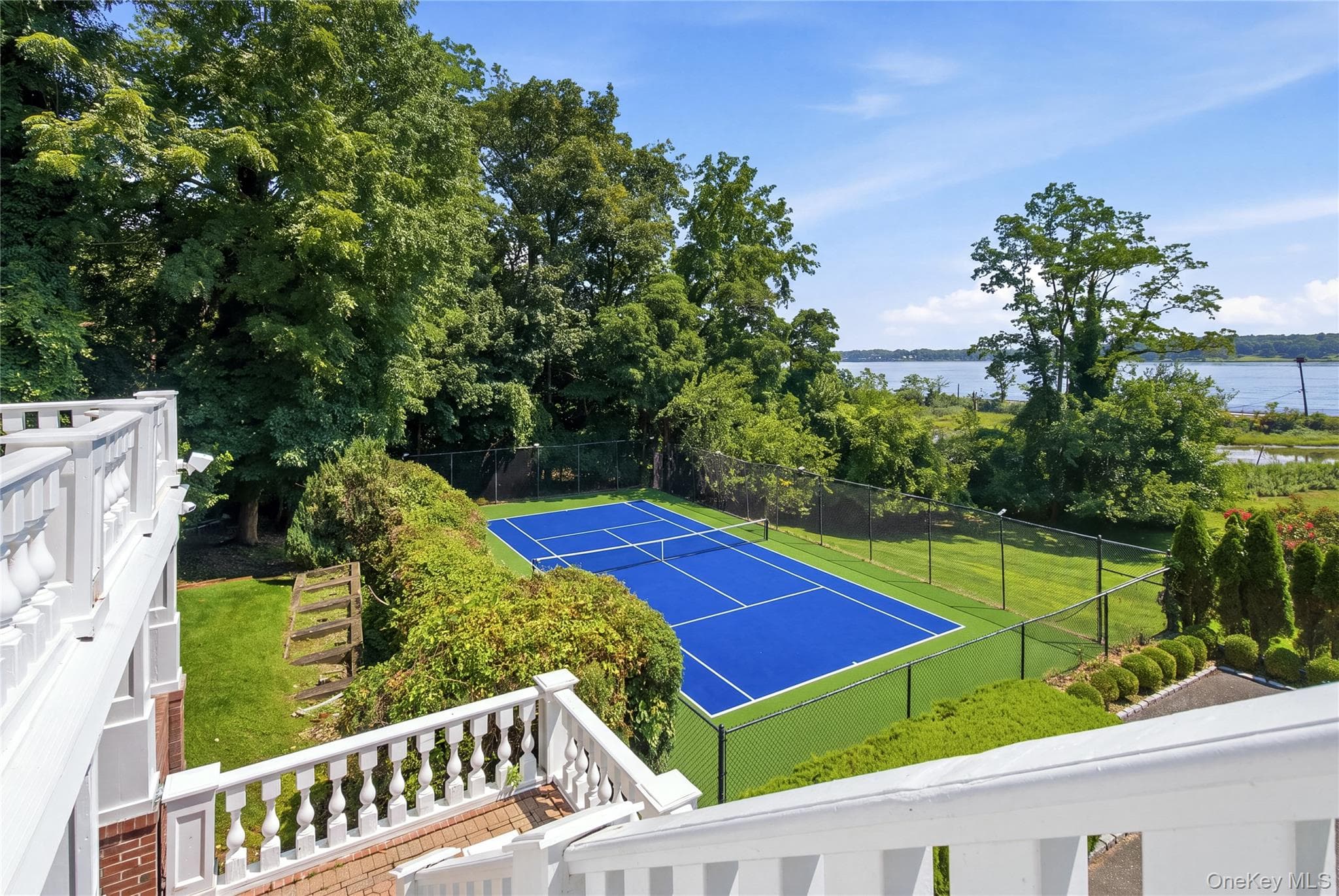 1007 W Shore Road thumbnail 46