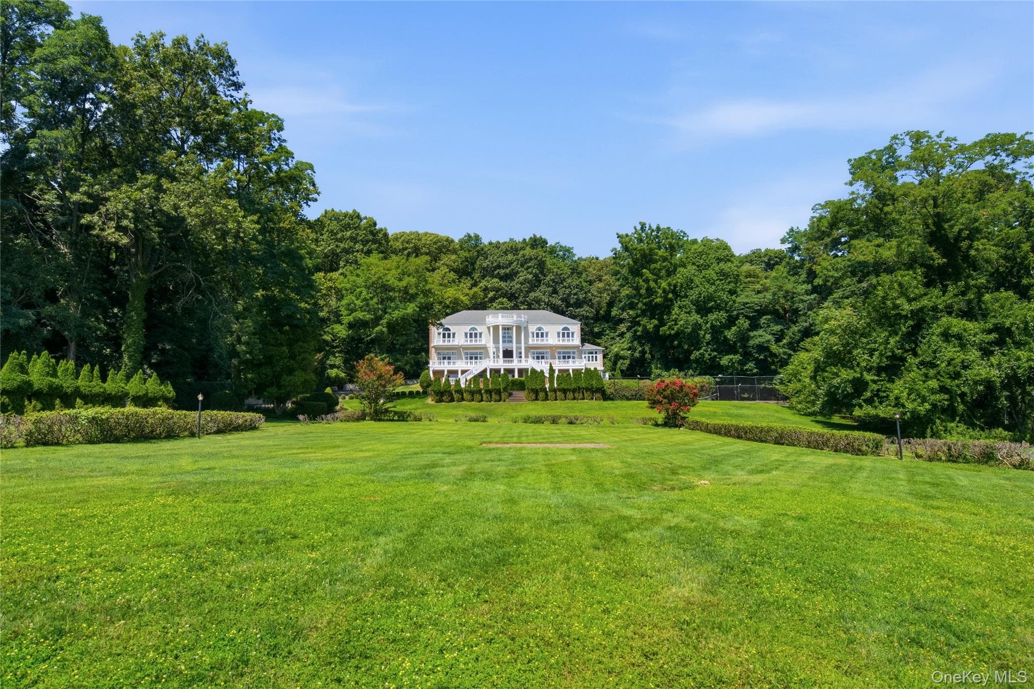 1007 W Shore Road thumbnail 6