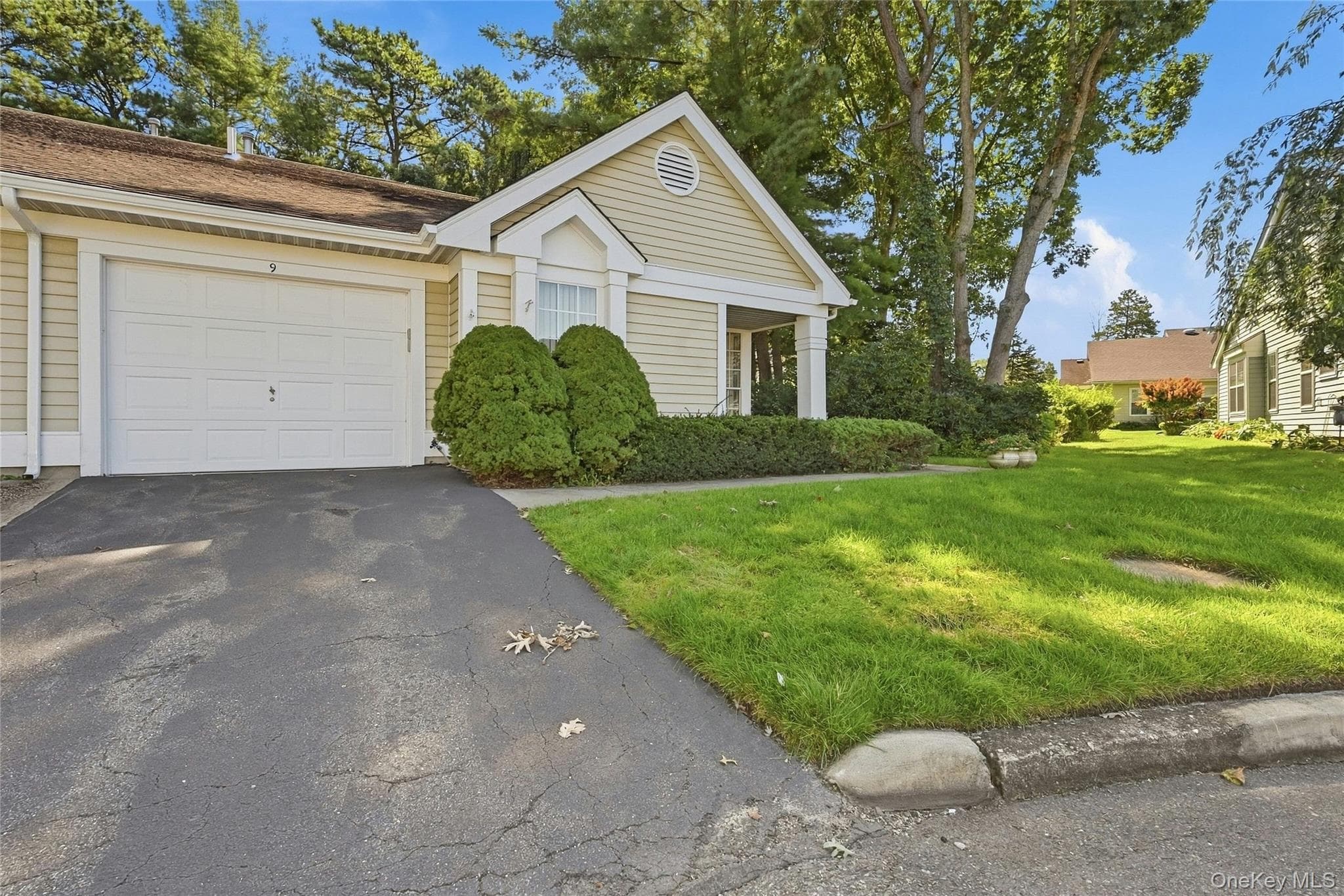 9 Oakdale Court thumbnail 3
