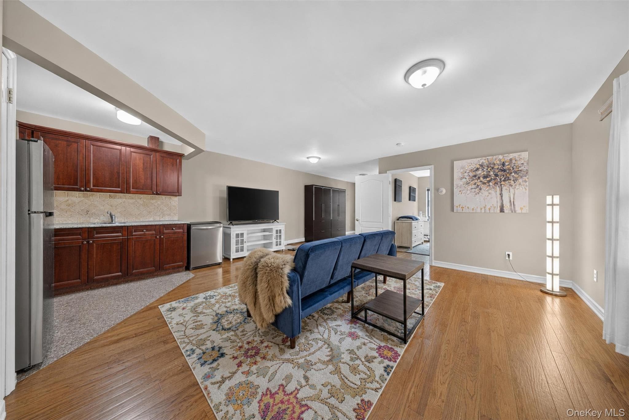 61-49 Grand Avenue thumbnail 12