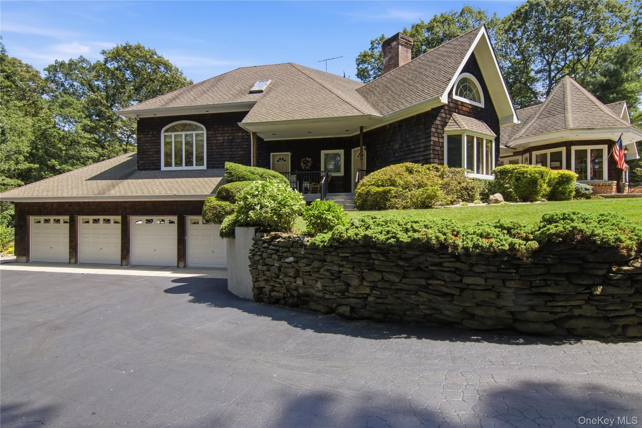 55 Meadow Glen Road thumbnail 2