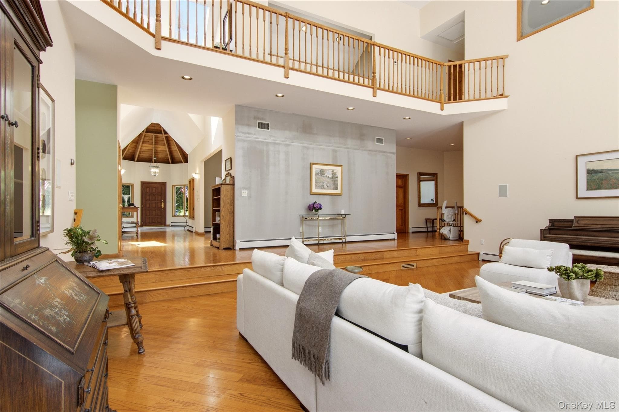 55 Meadow Glen Road thumbnail 8