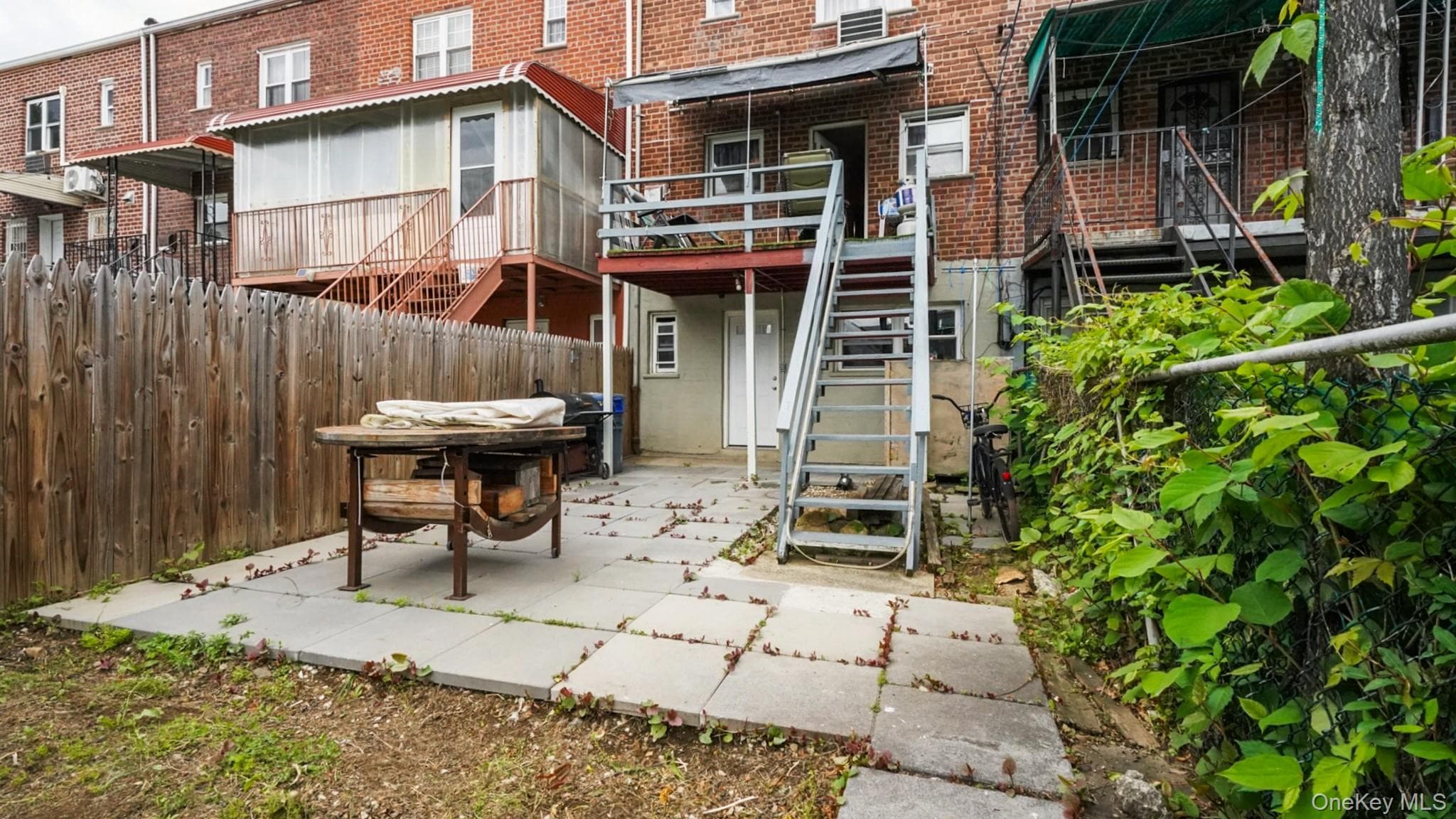 2733 Hone Avenue thumbnail 27
