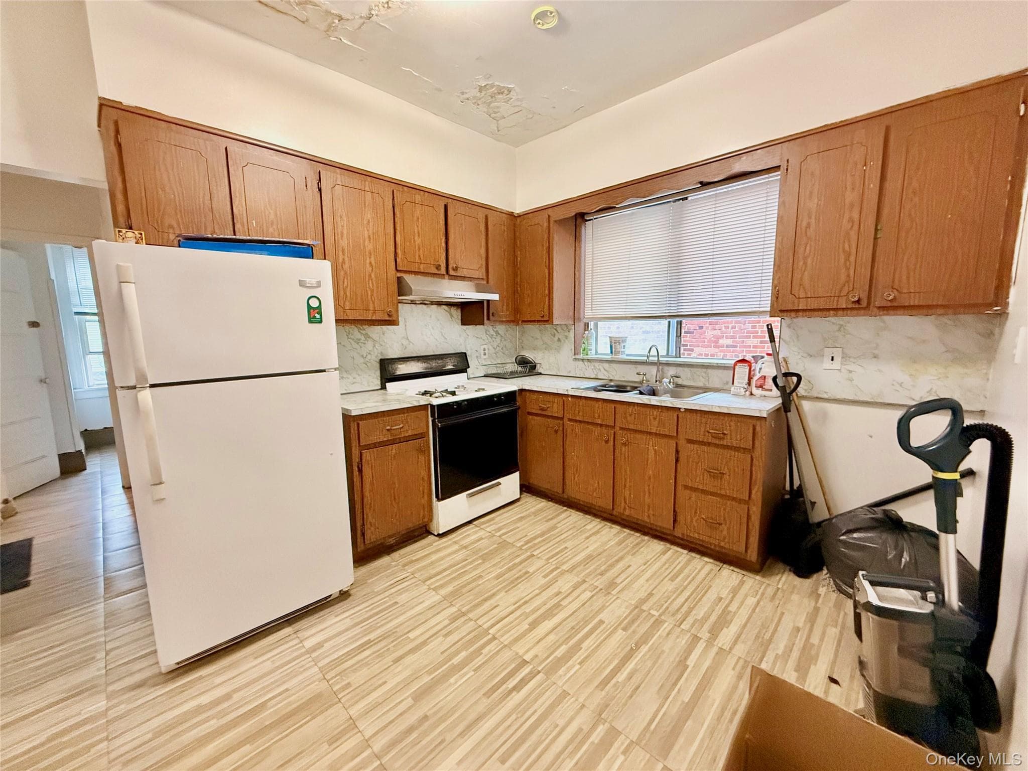 95-15 118th Street thumbnail 21