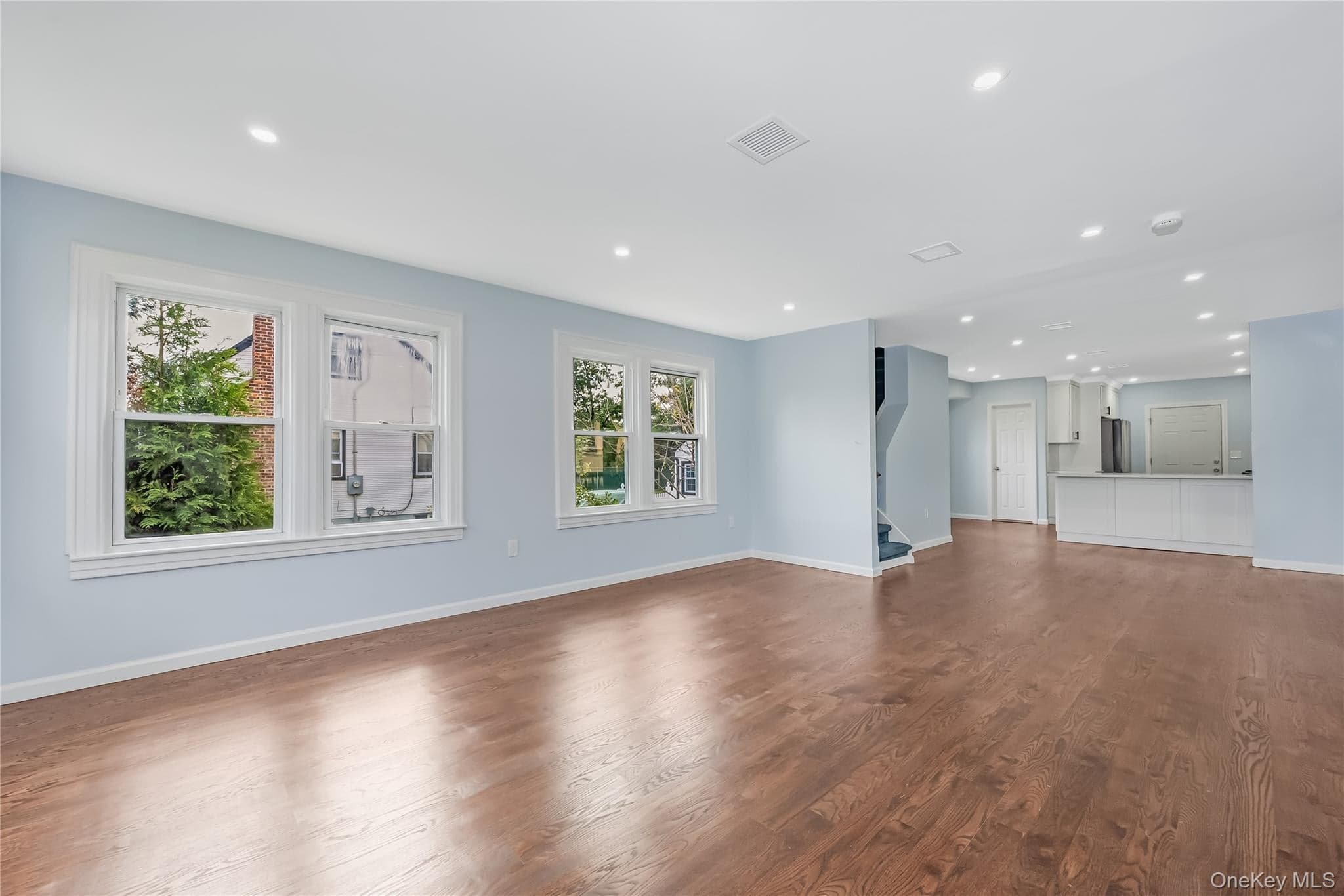 54 W Marshall Street thumbnail 5