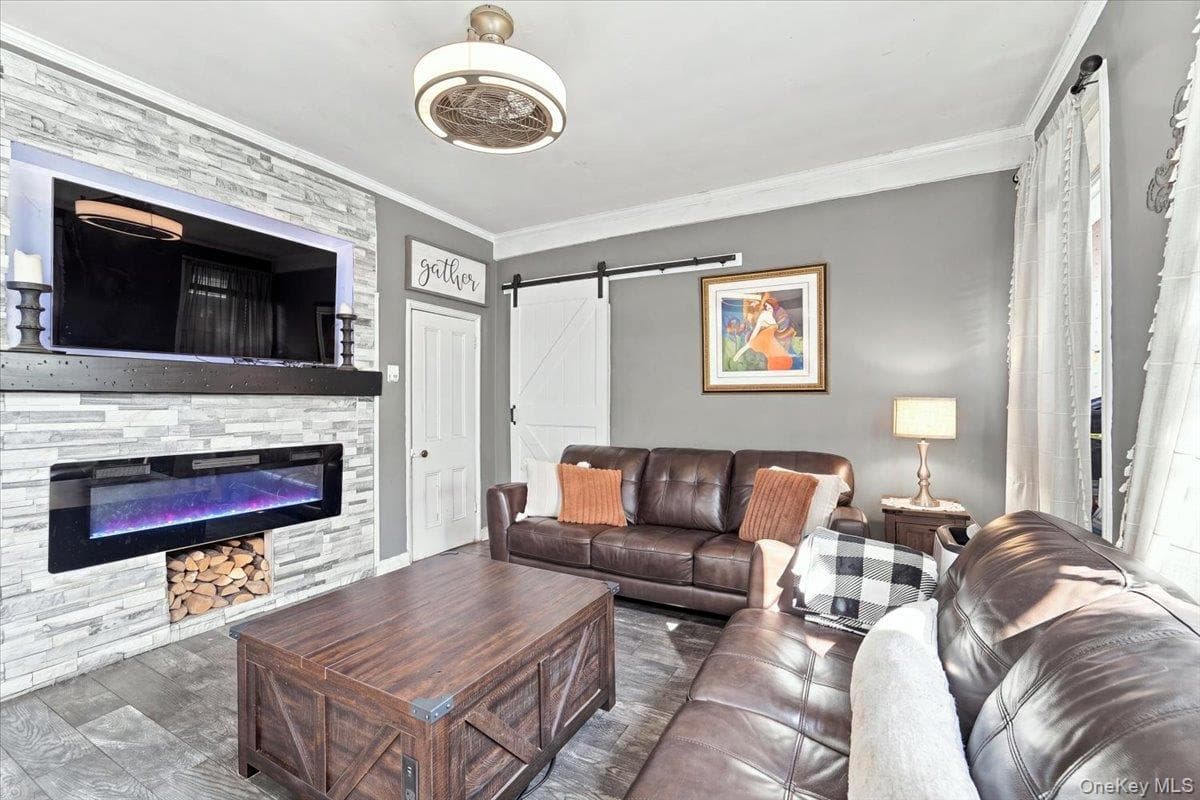 143 Oliver Avenue thumbnail 10