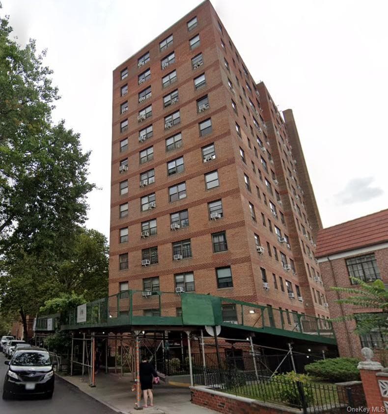 64-34 102nd Street St Unit: 11X, Forest Hills