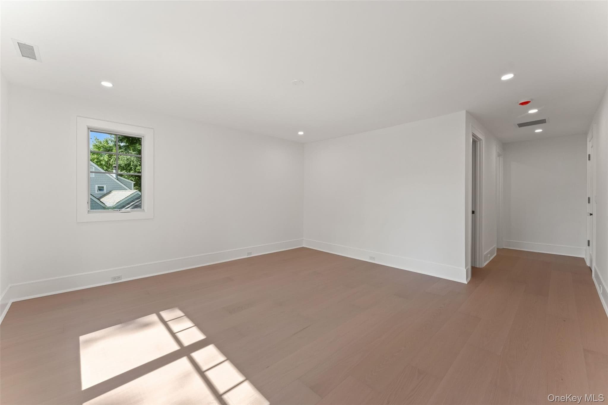 65 Fox Meadow Road thumbnail 28