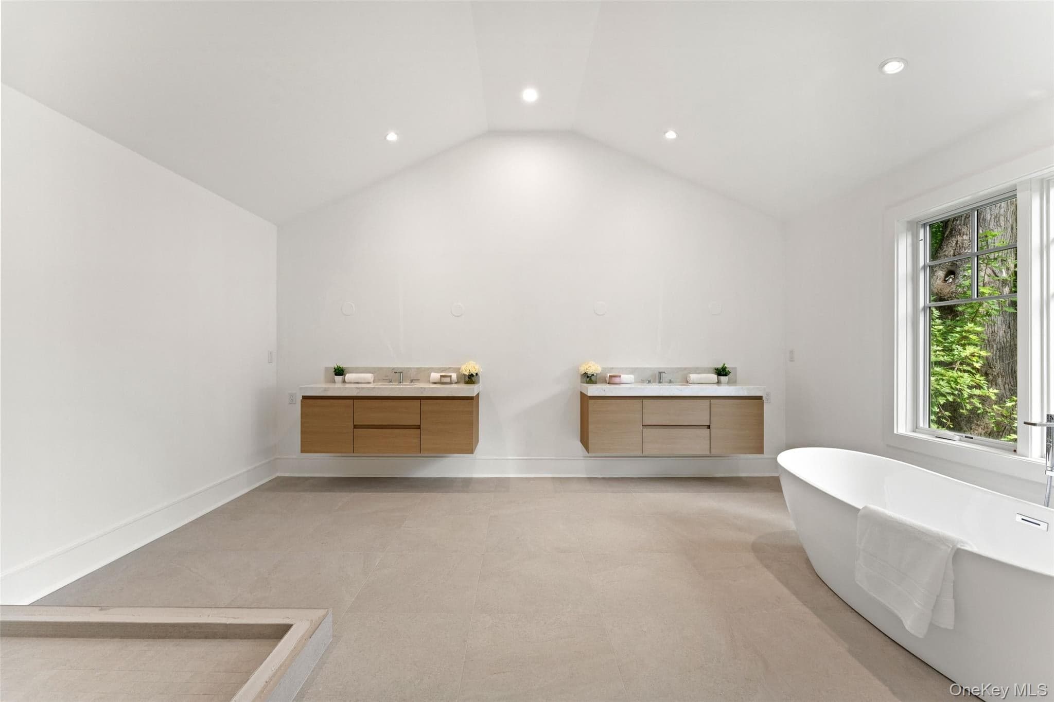 65 Fox Meadow Road thumbnail 21