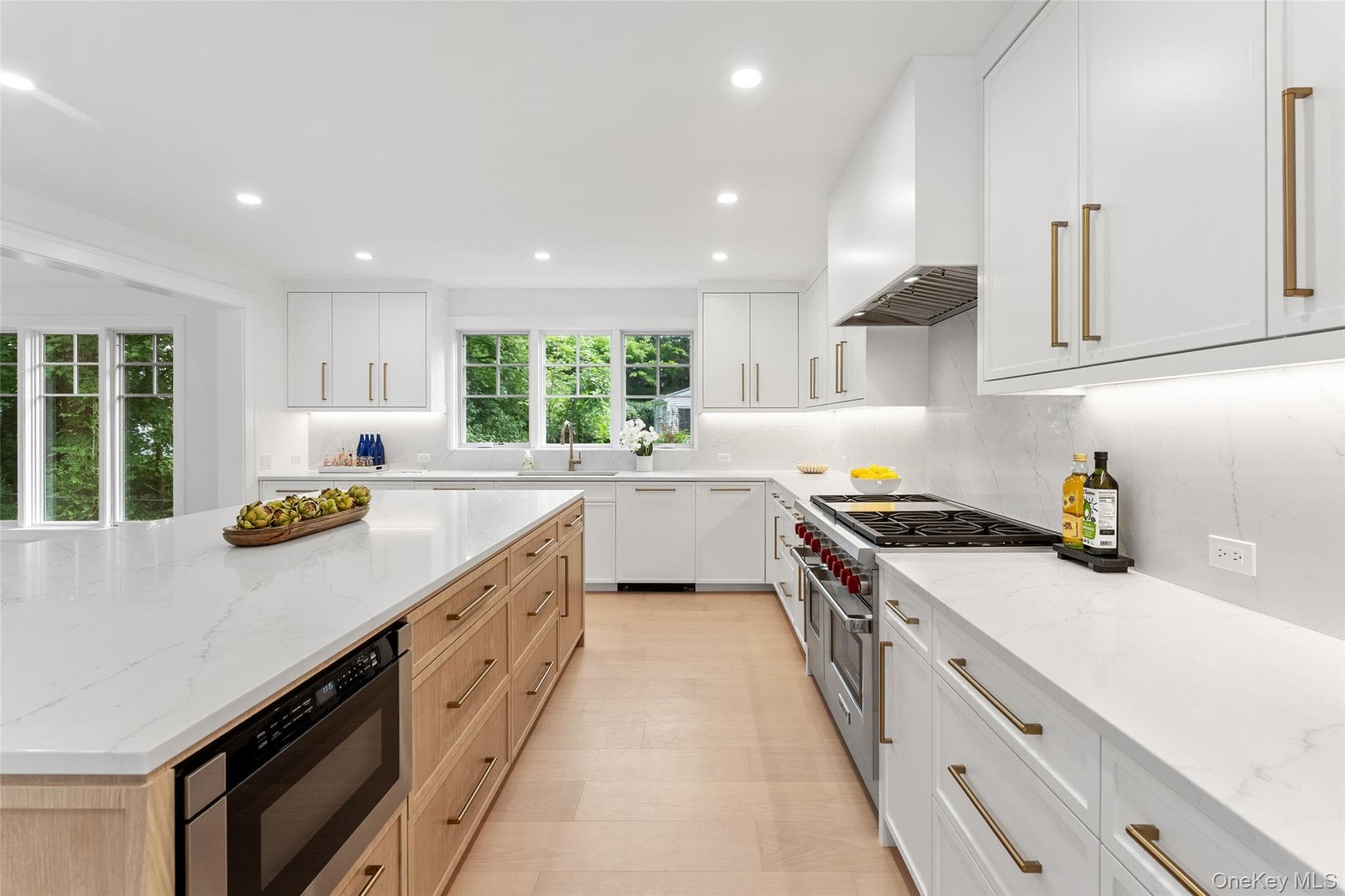 65 Fox Meadow Road thumbnail 8