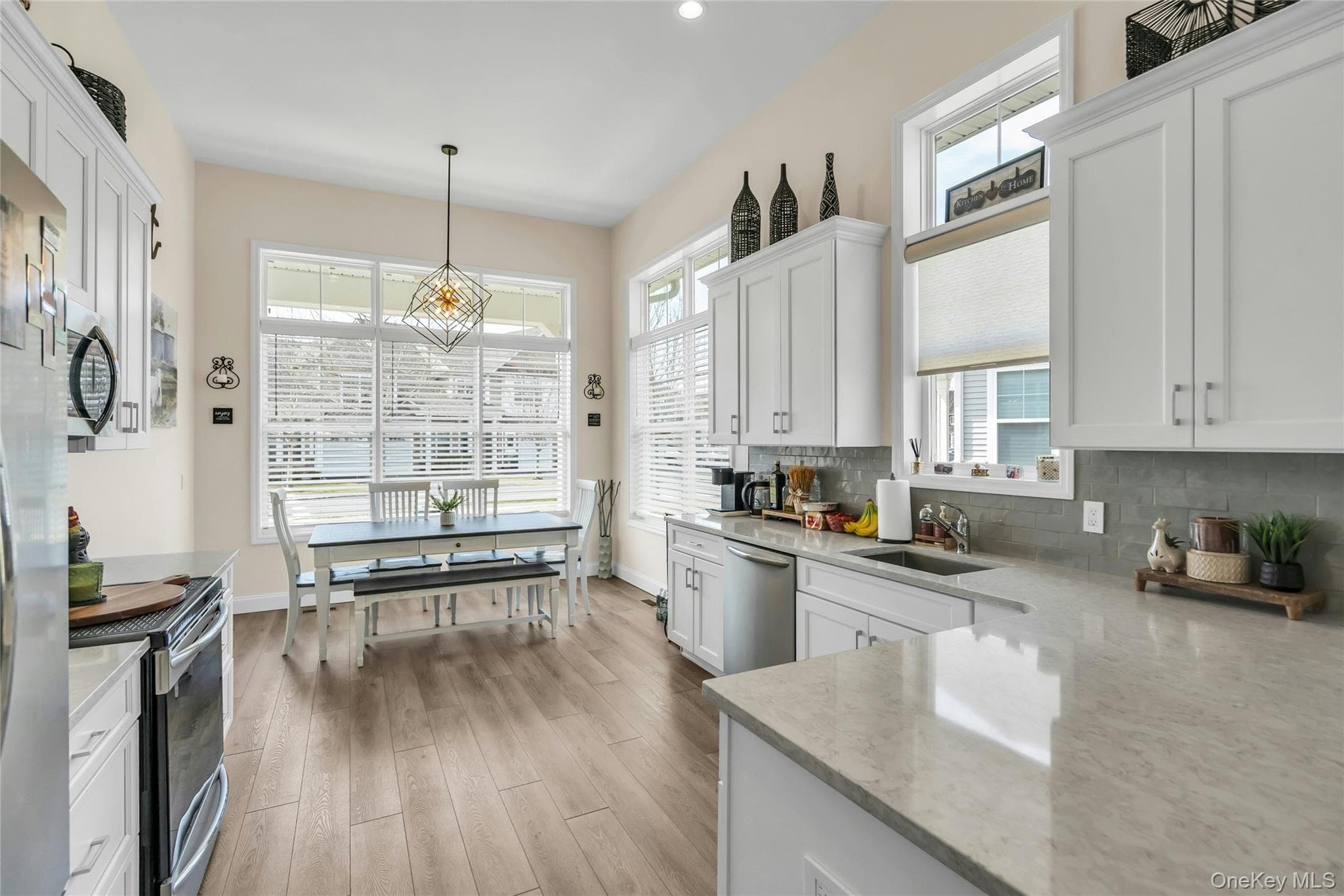 191 Belmont Circle thumbnail 4