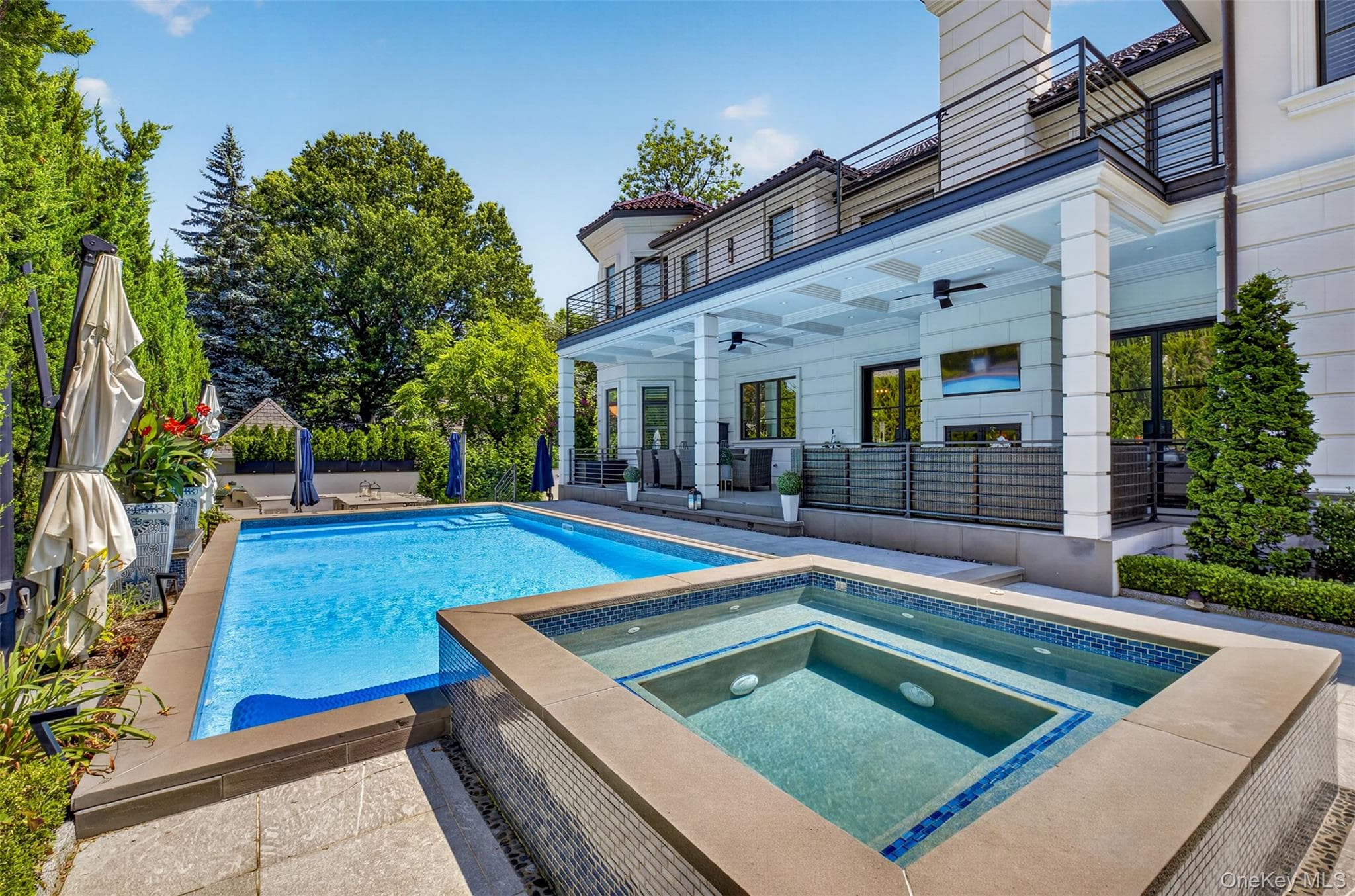 214-47 33rd Avenue thumbnail 39
