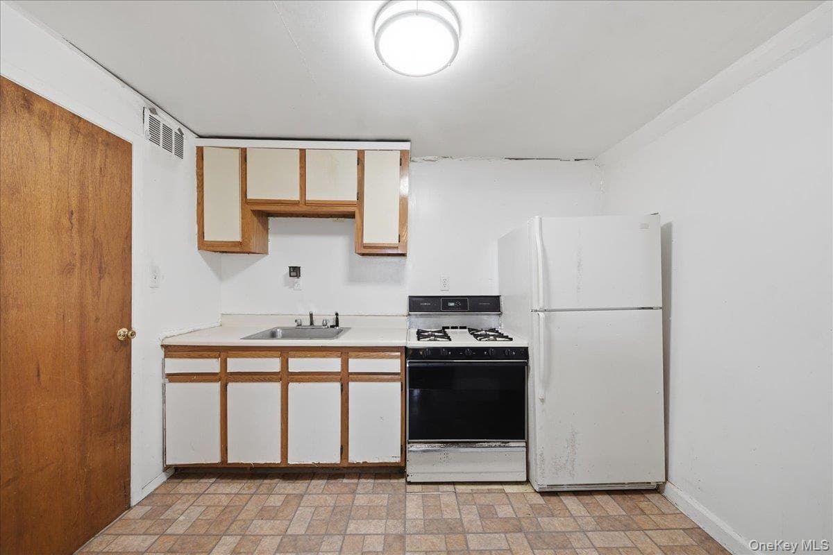 3310 Gunther Avenue thumbnail 17