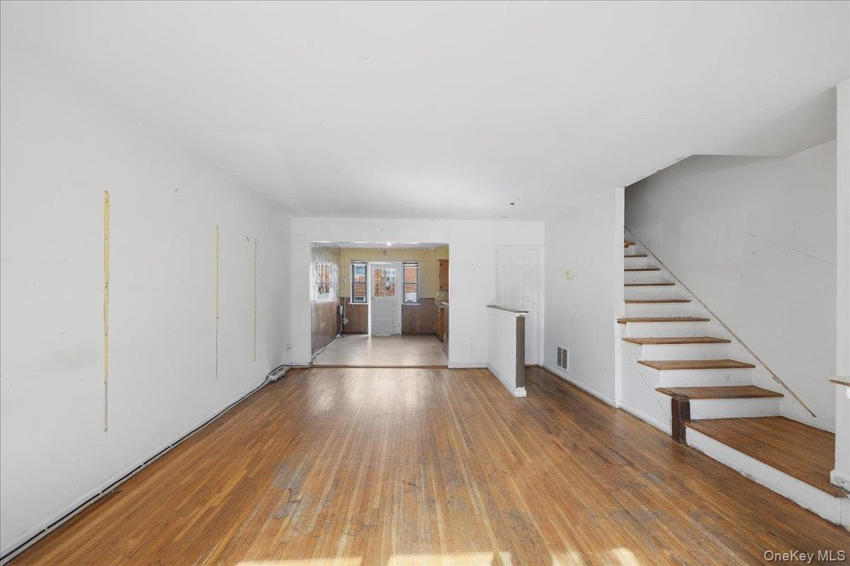 3310 Gunther Avenue thumbnail 4