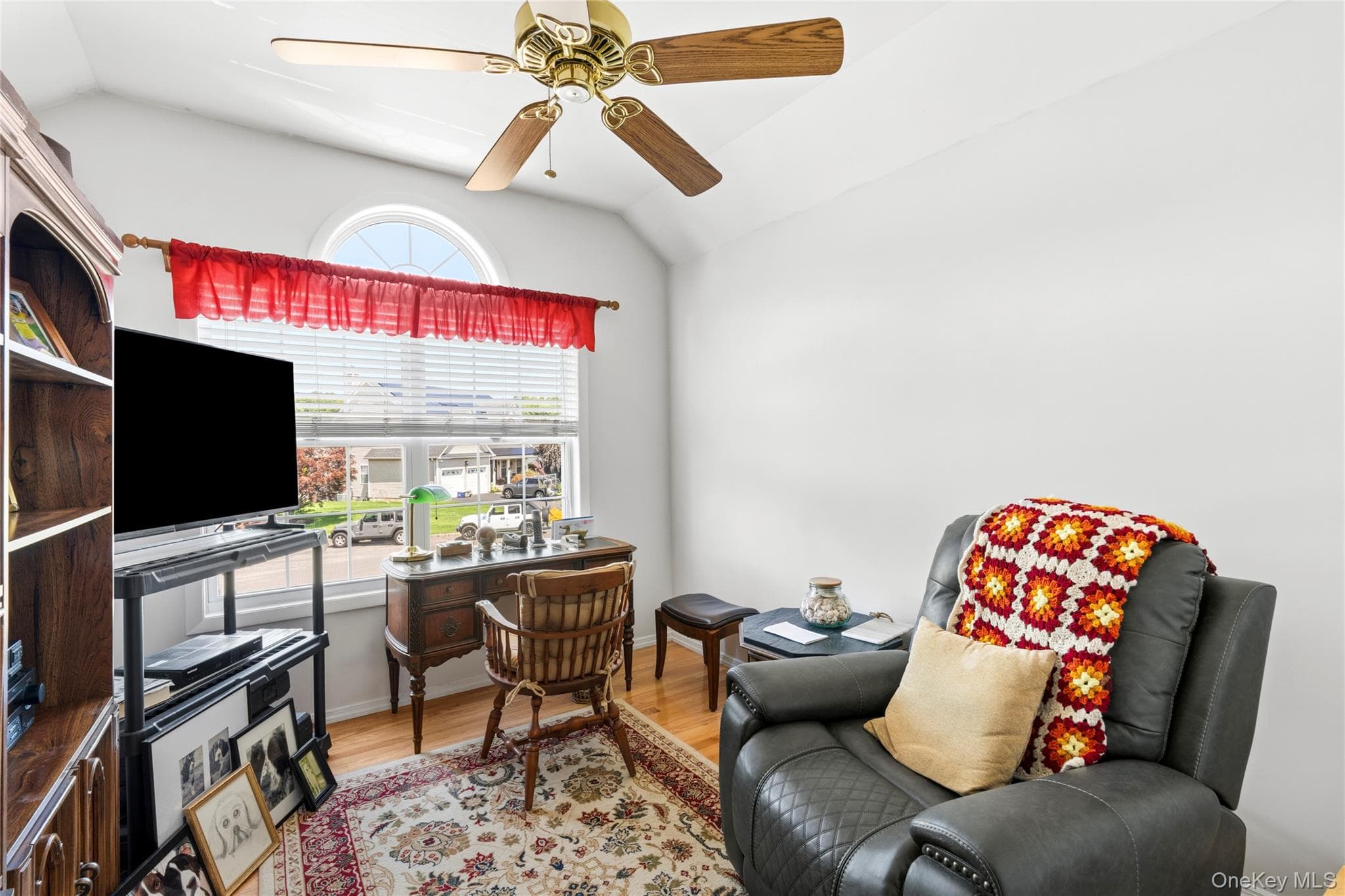15 Scenicview Crescent thumbnail 13