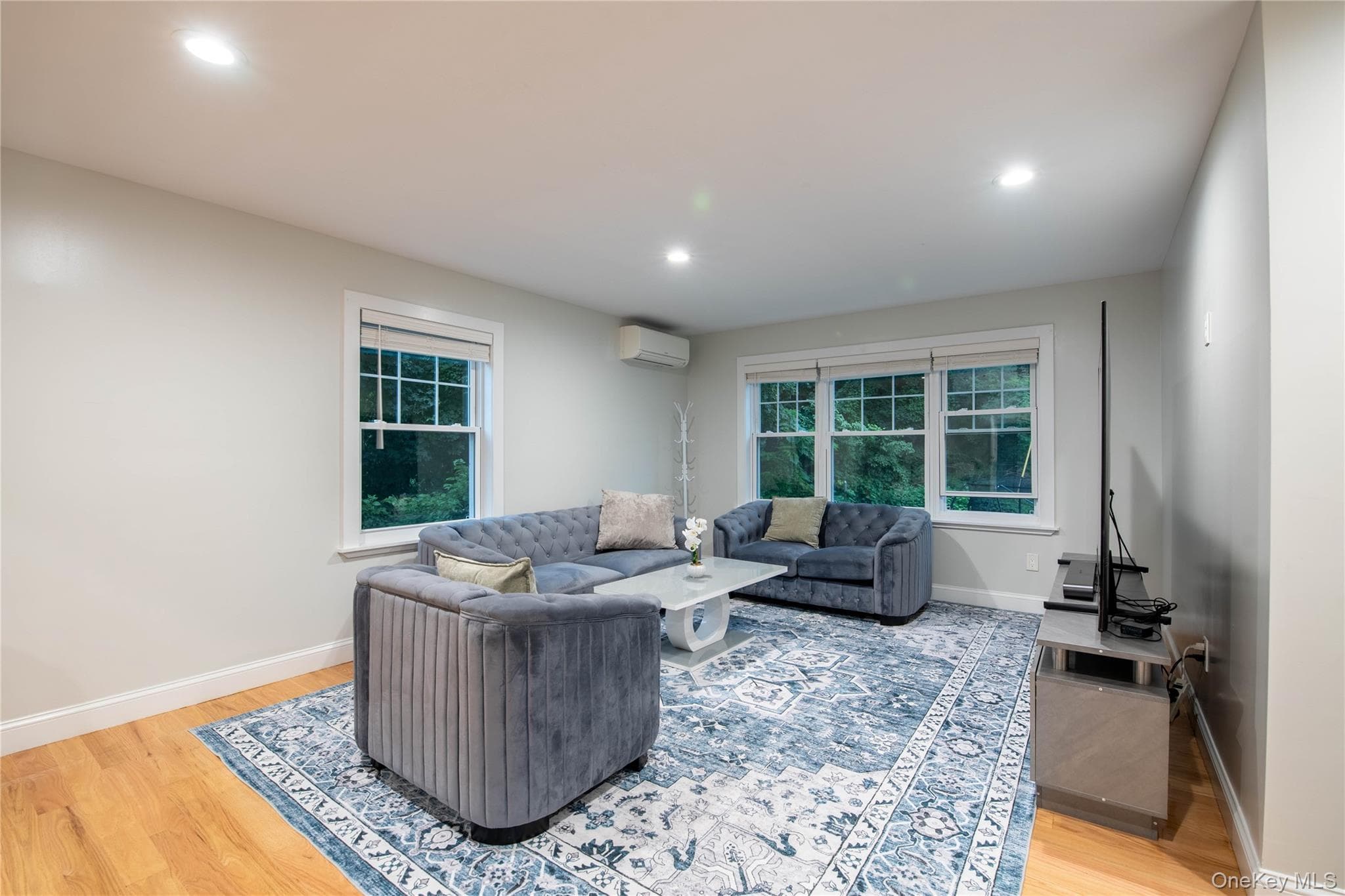 47 Lincoln Terrace thumbnail 10