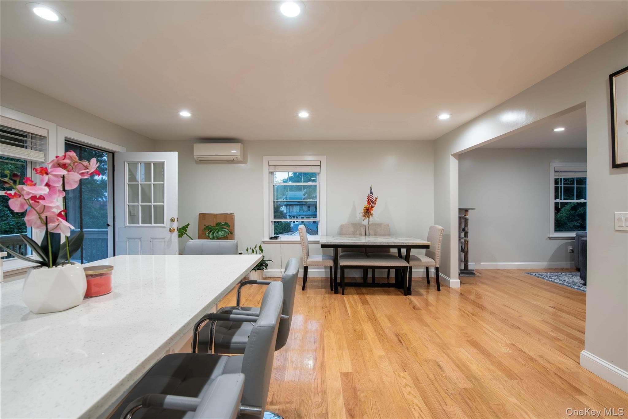 47 Lincoln Terrace thumbnail 14