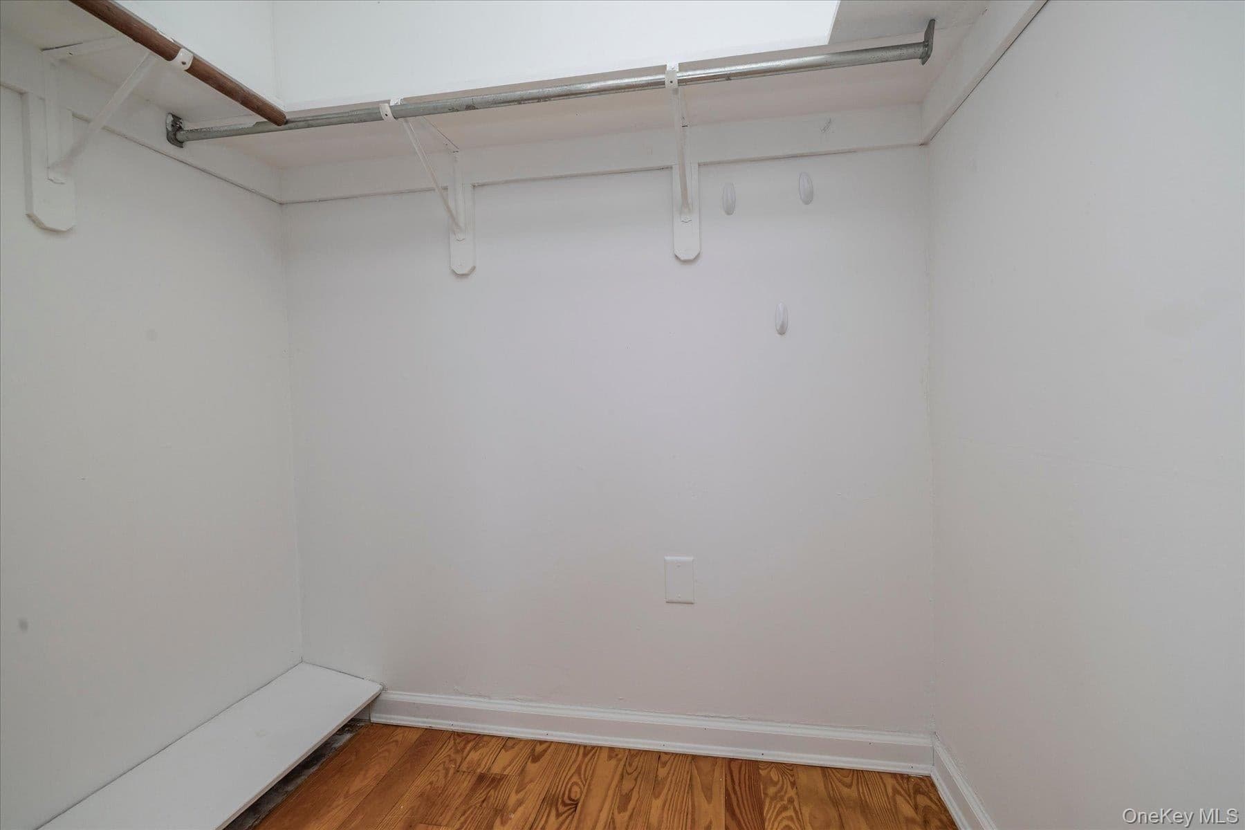 48 W Windsor Parkway thumbnail 29