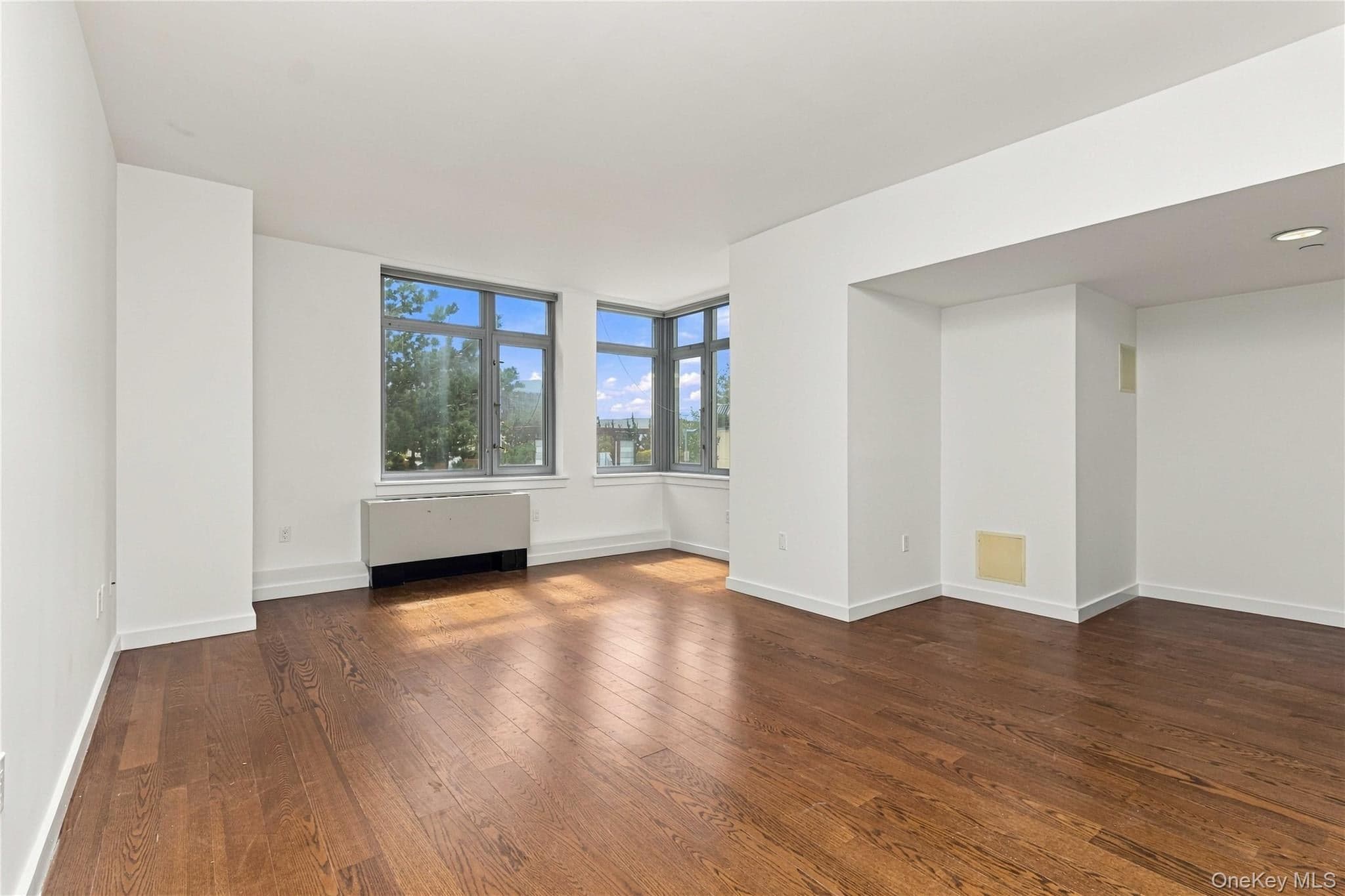 40-26 College Point Boulevard Unit: 8N thumbnail 4