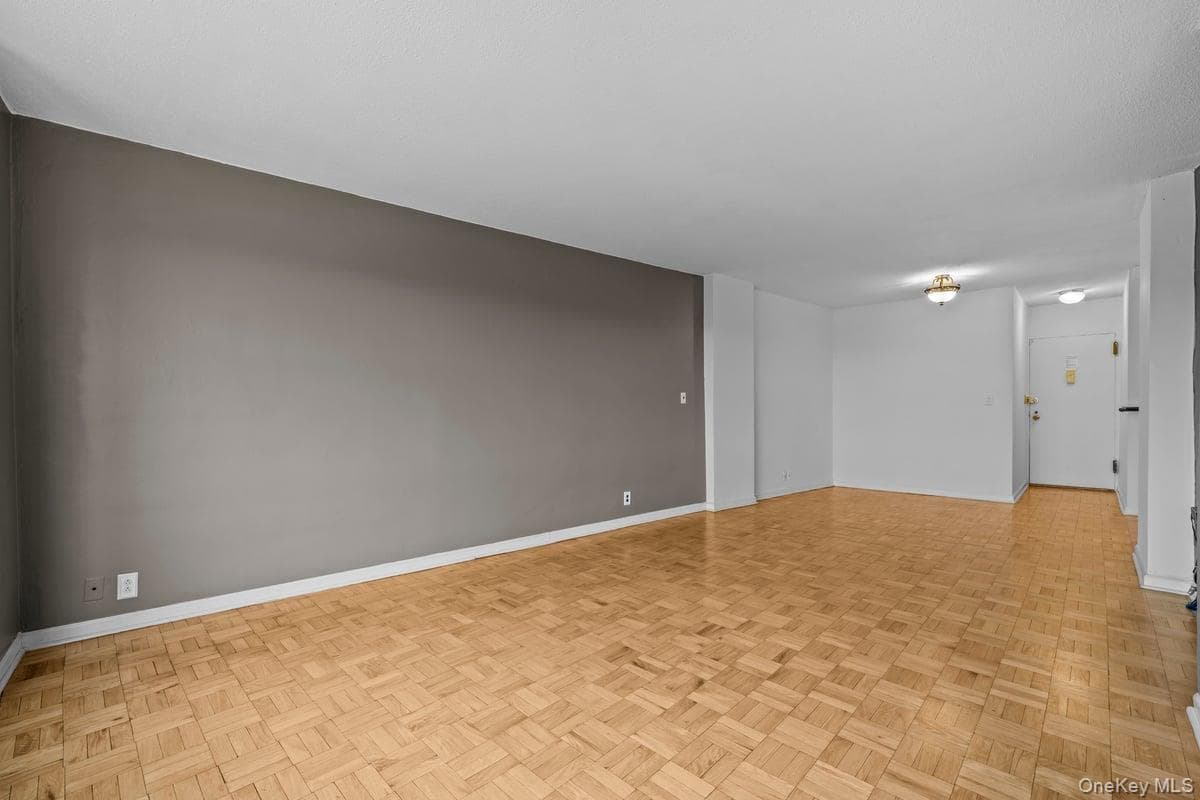 2400 Johnson Avenue Unit: 2F thumbnail 8