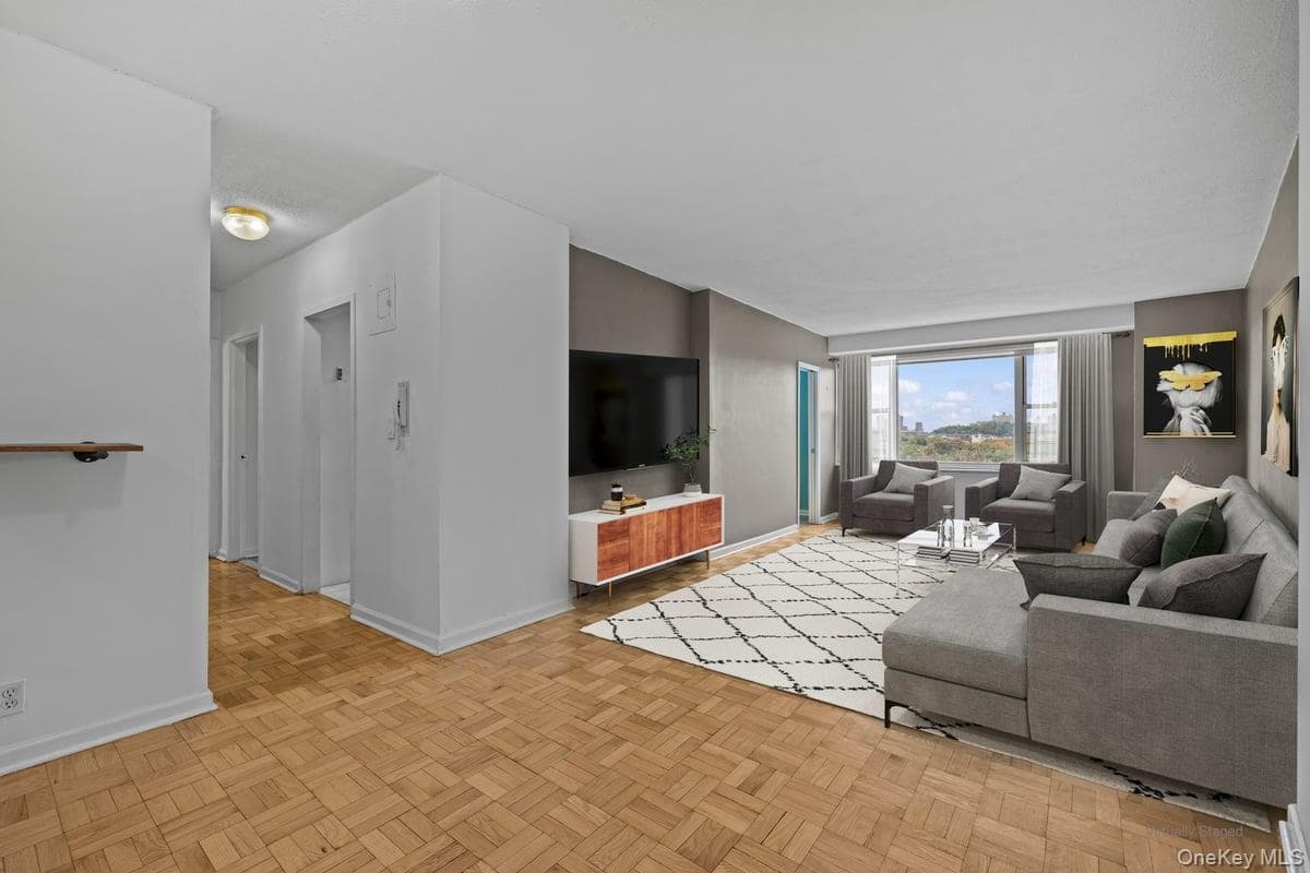 2400 Johnson Avenue Unit: 2F thumbnail 2