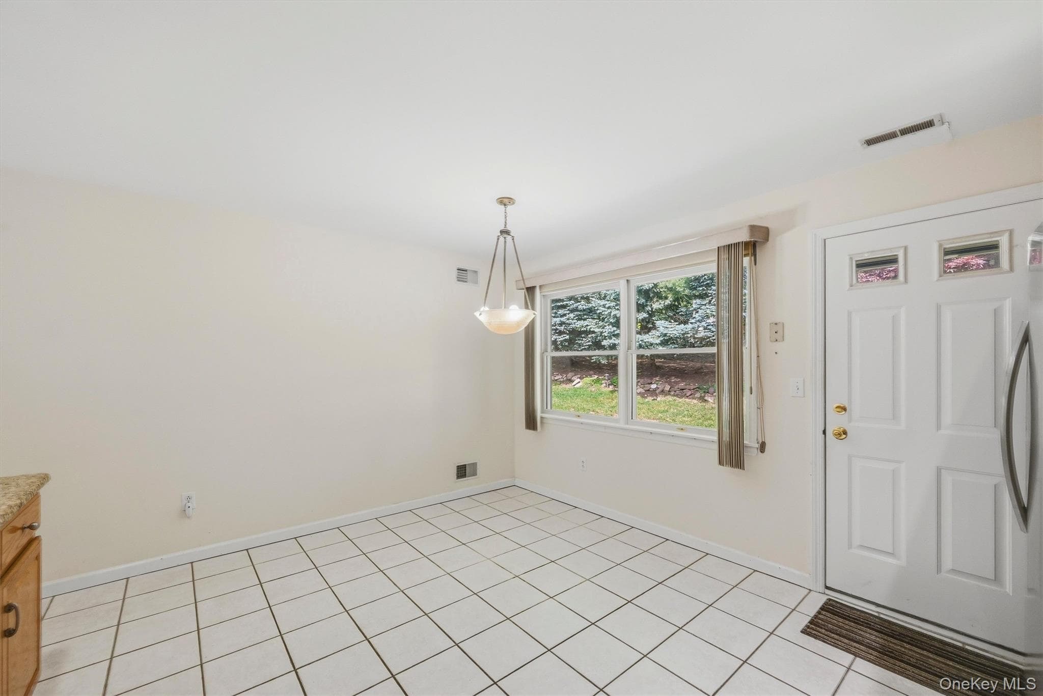 36 Windsor Circle Unit: D1 thumbnail 12
