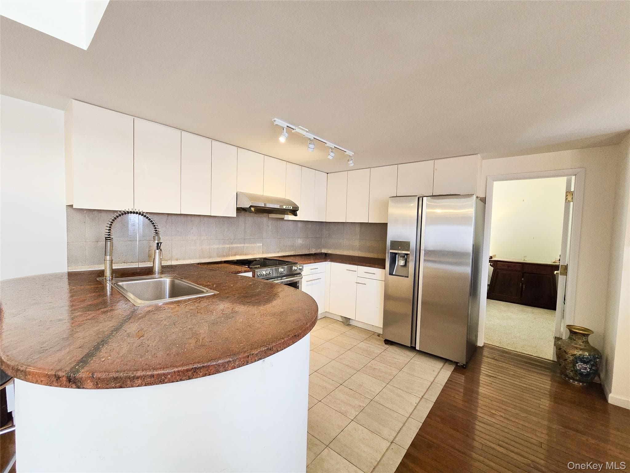 133-47 Sanford Avenue Unit: 11A thumbnail 11