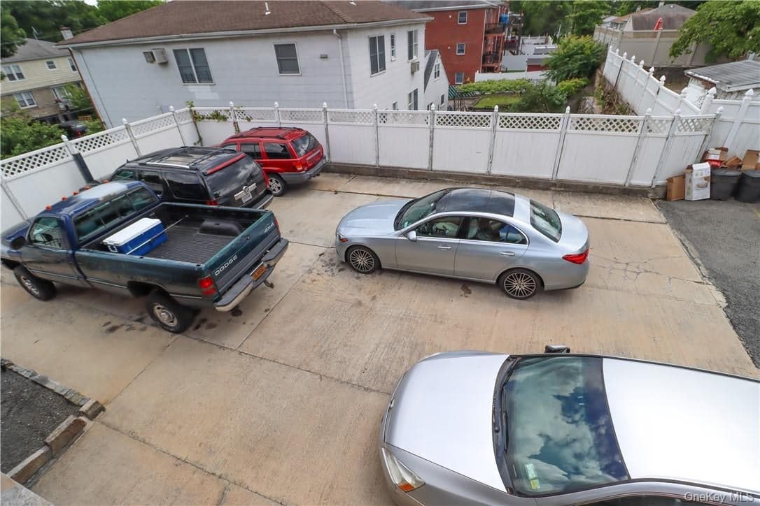 1078 Midland Avenue thumbnail 20